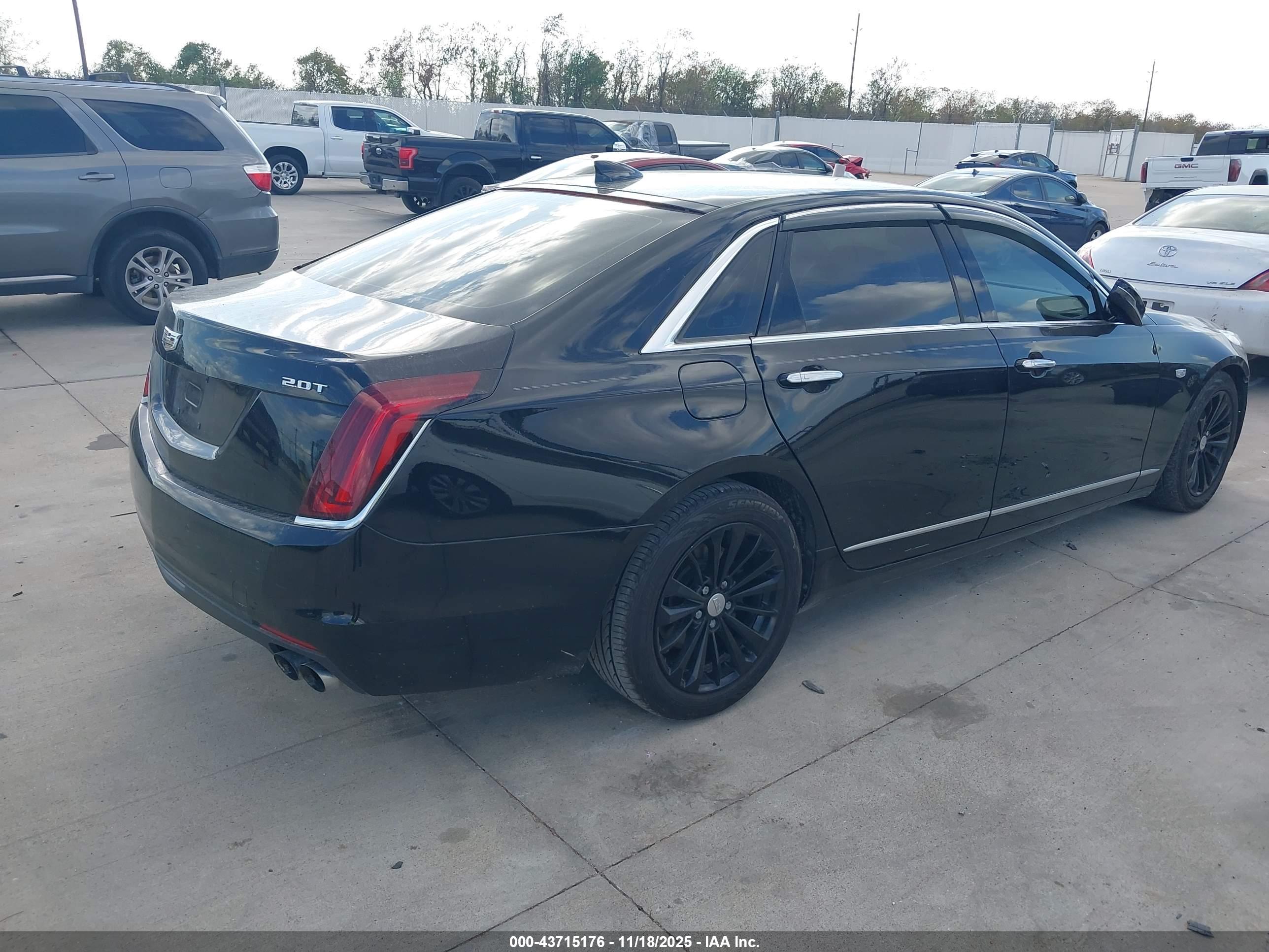 CADILLAC CT6 image 4