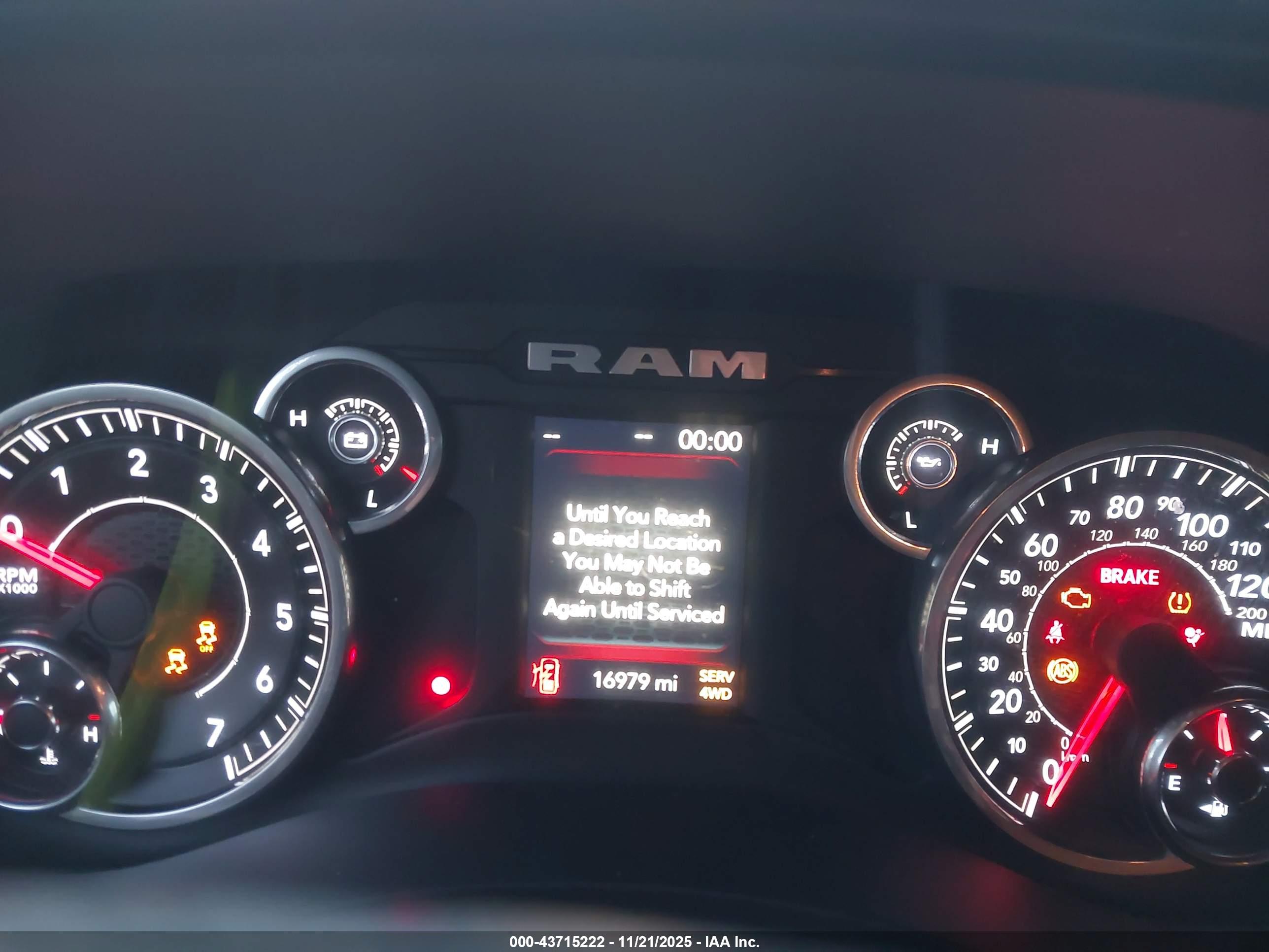 RAM 2500 image 7