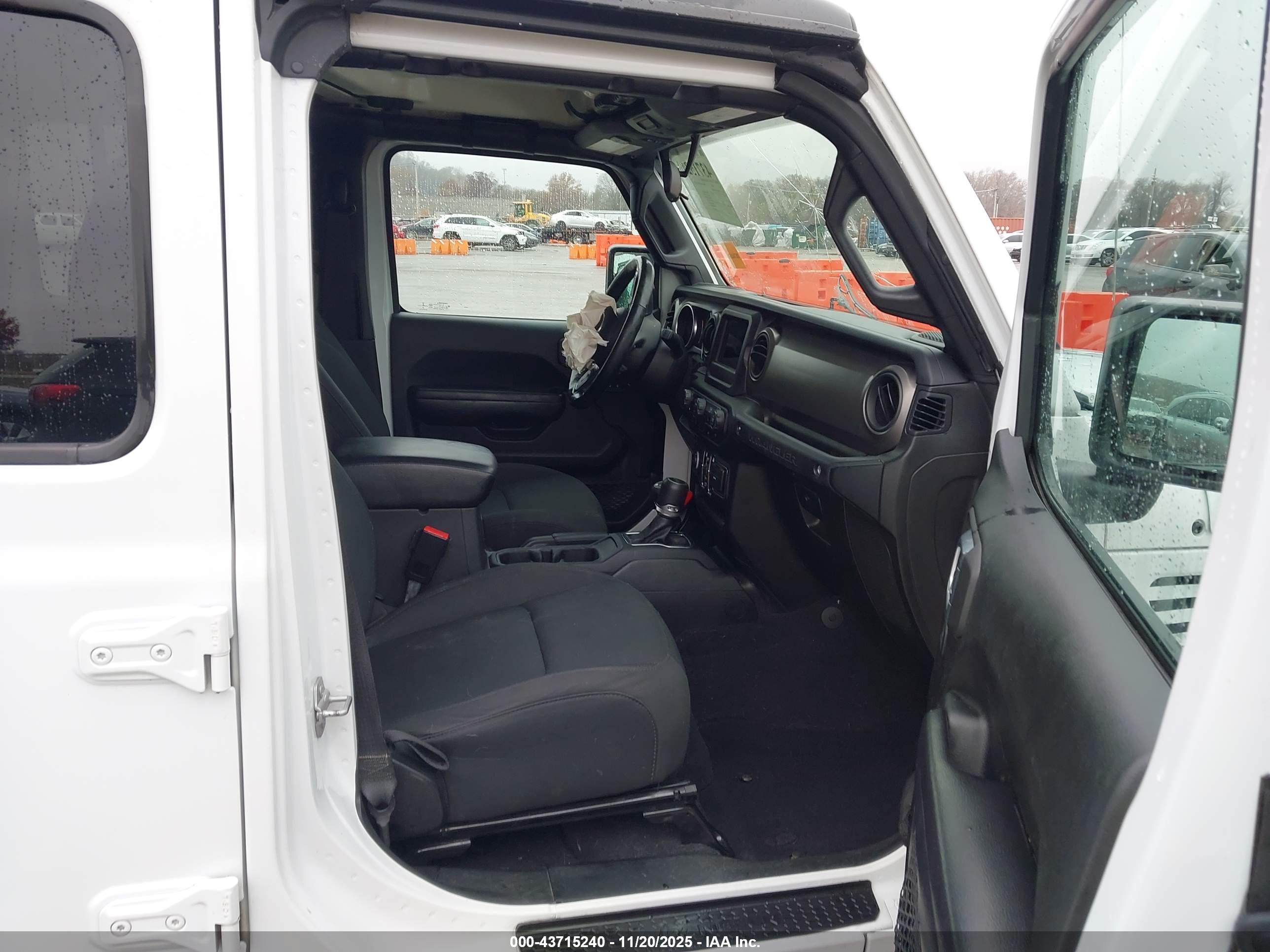 JEEP WRANGLER image 5