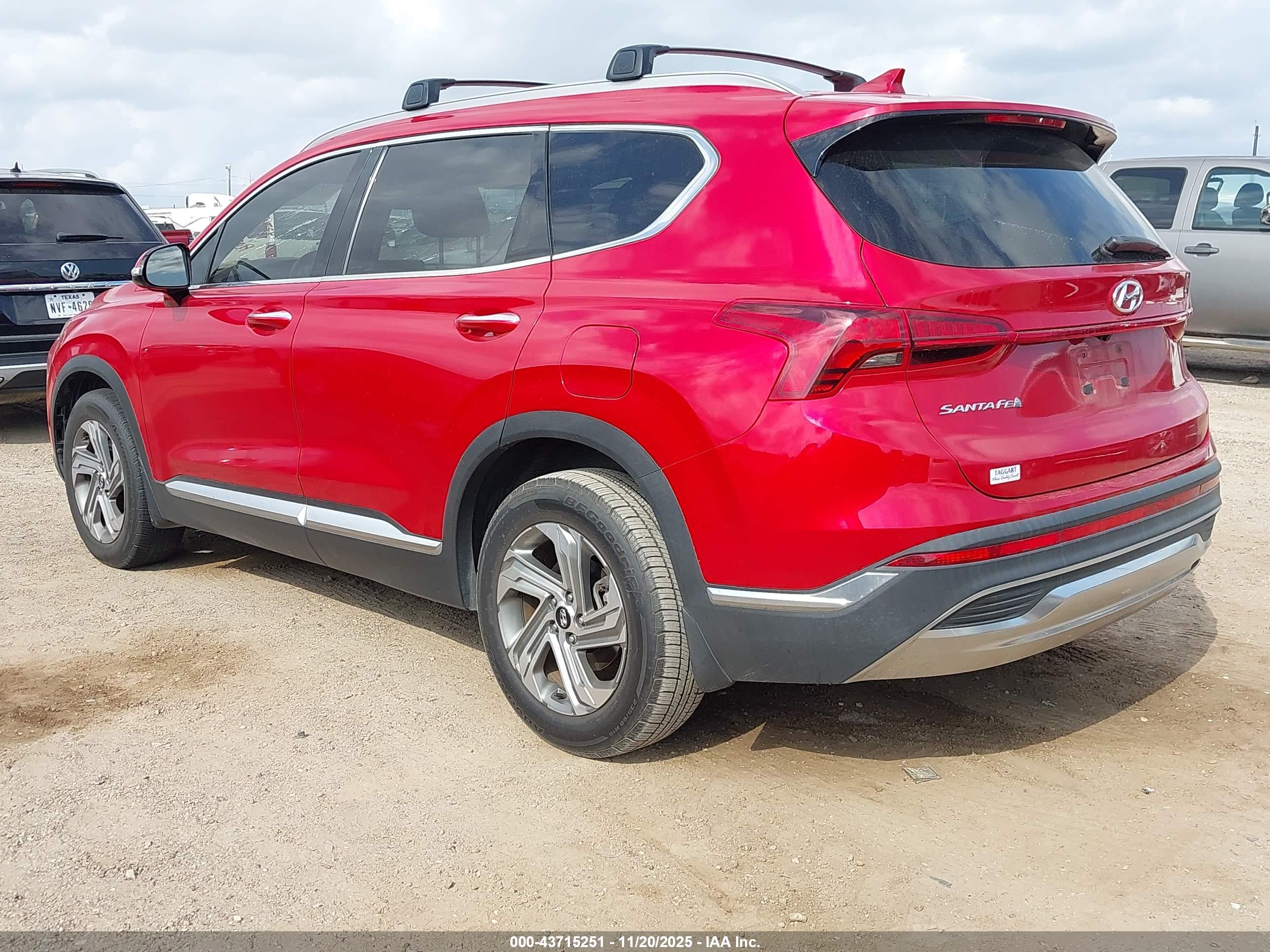 HYUNDAI SANTA image 3