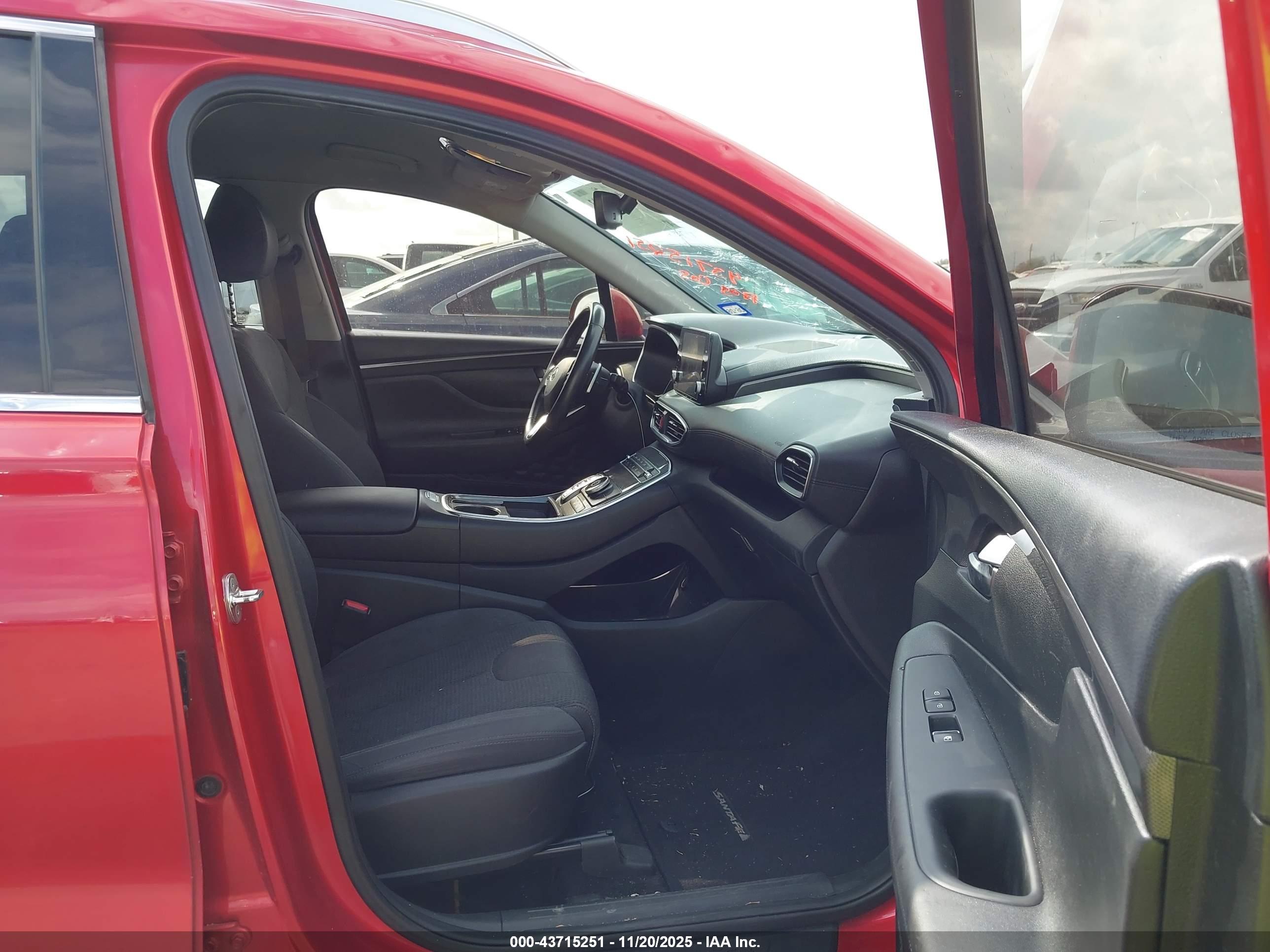 HYUNDAI SANTA image 5