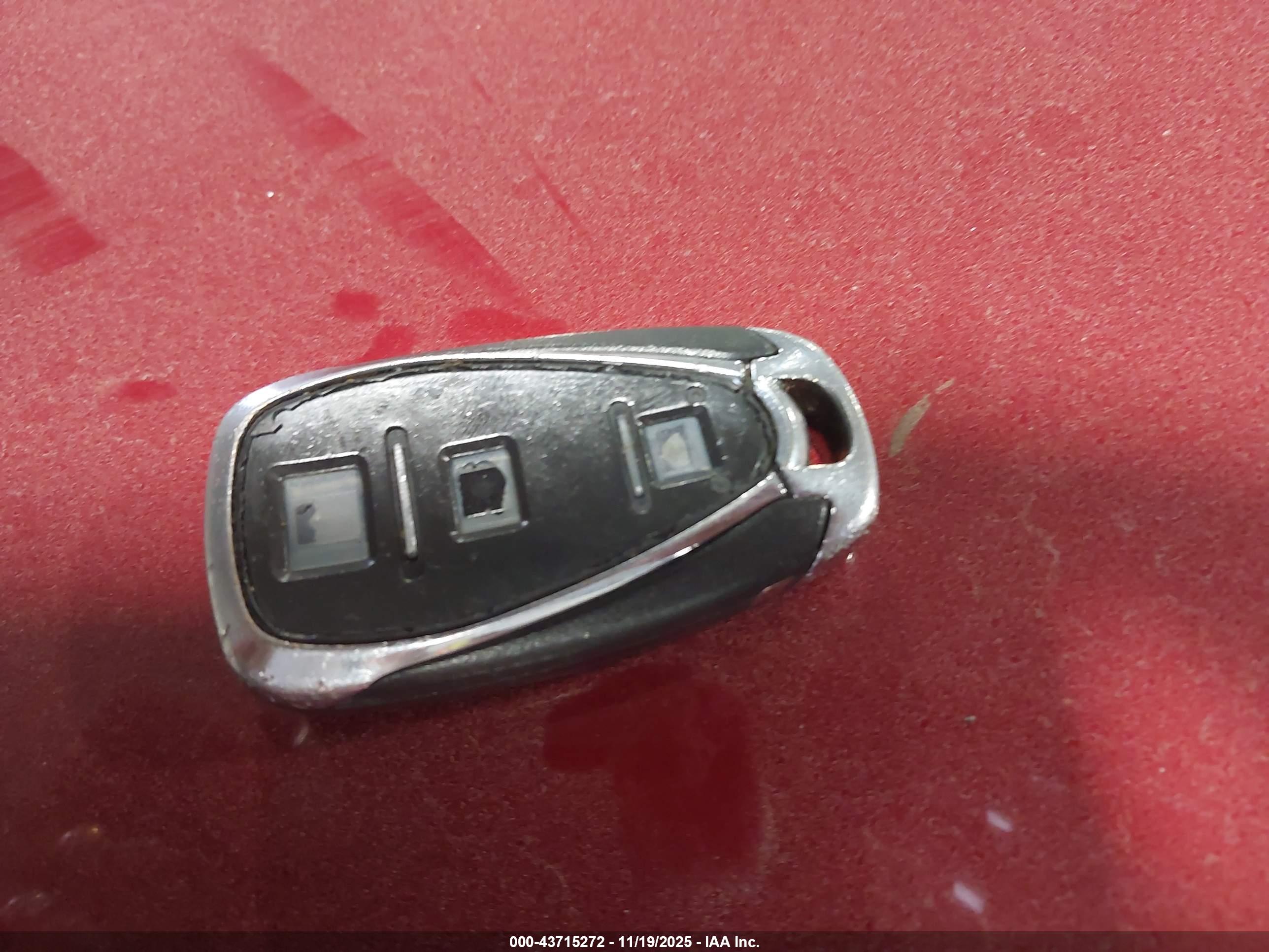 CHEVROLET EQUINOX image 11