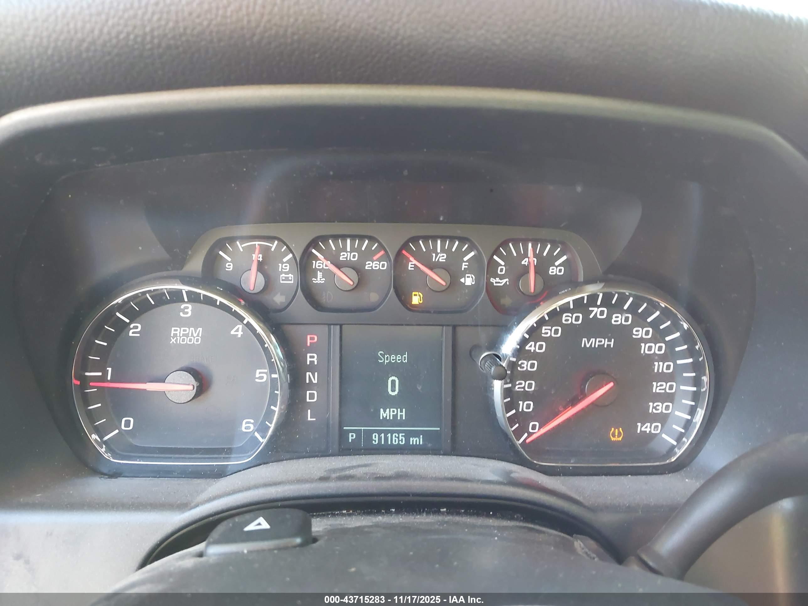 CHEVROLET SILVERADO image 7