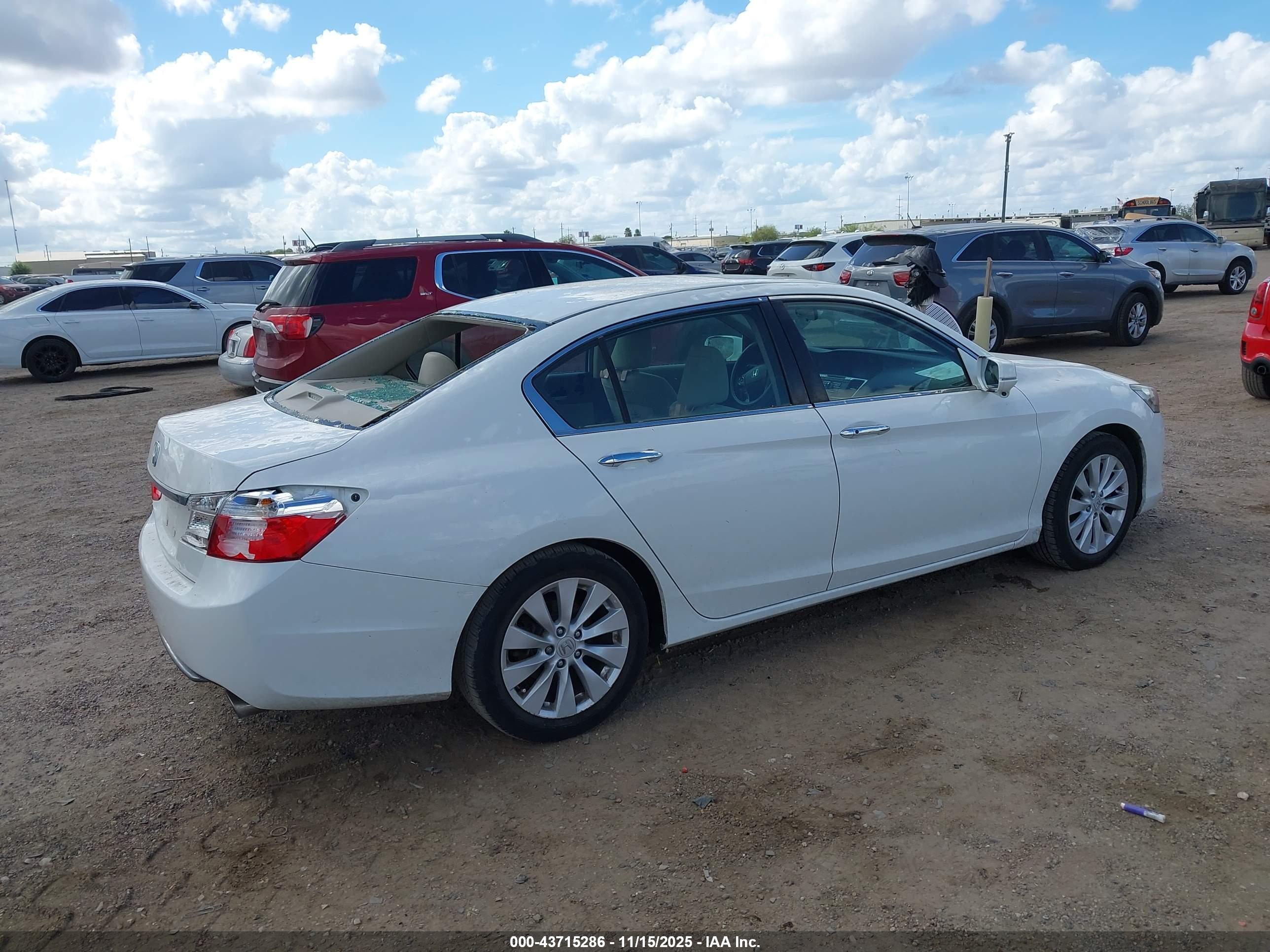 HONDA ACCORD image 4