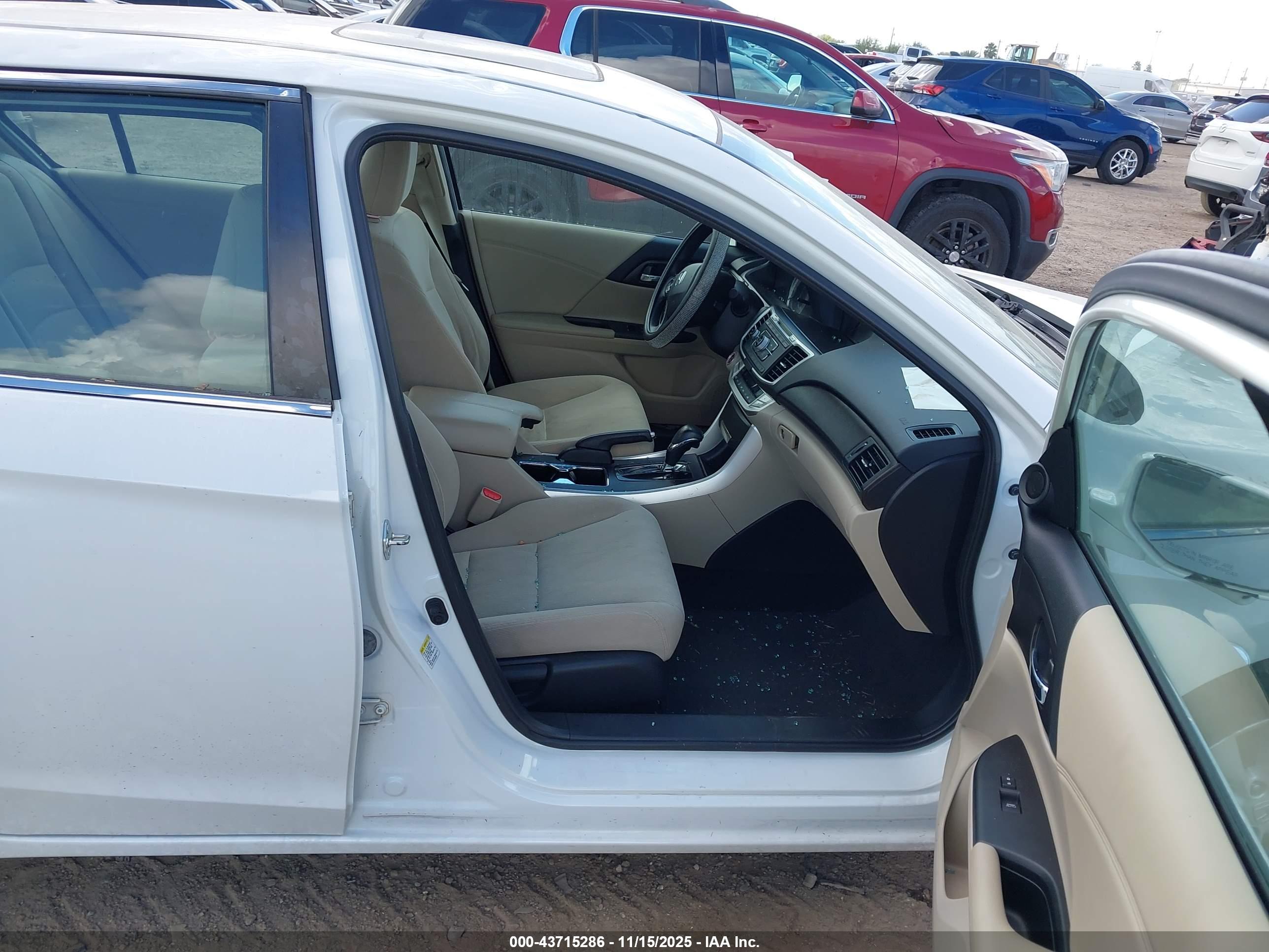 HONDA ACCORD image 5