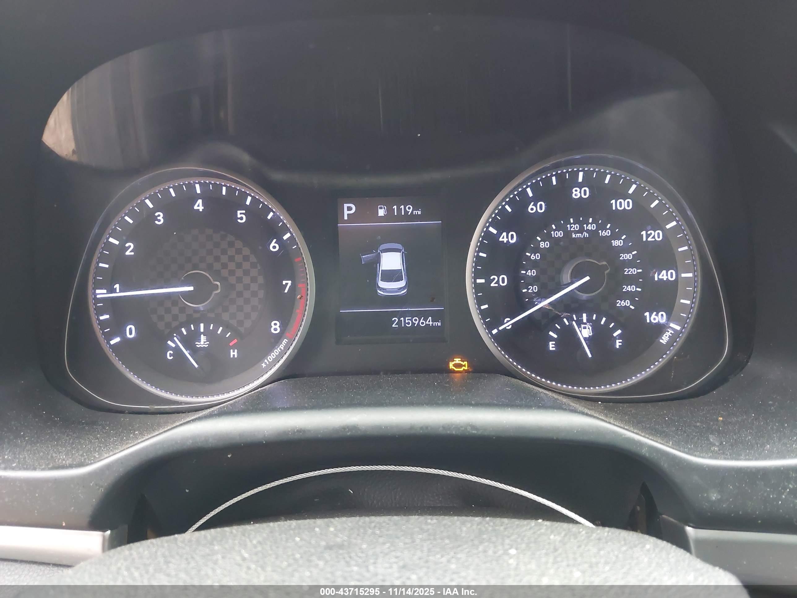 HYUNDAI ELANTRA image 7