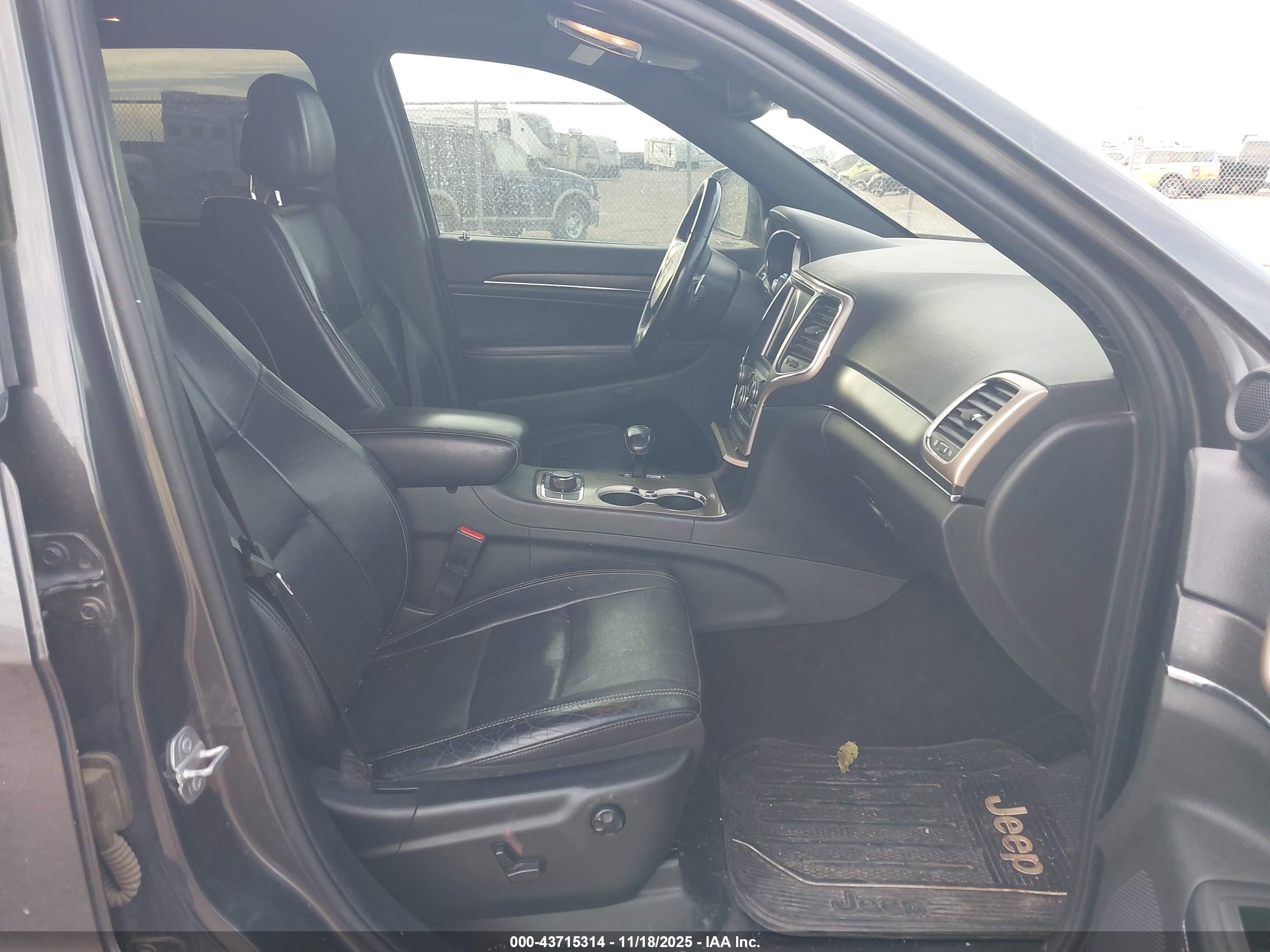 JEEP GRAND image 5