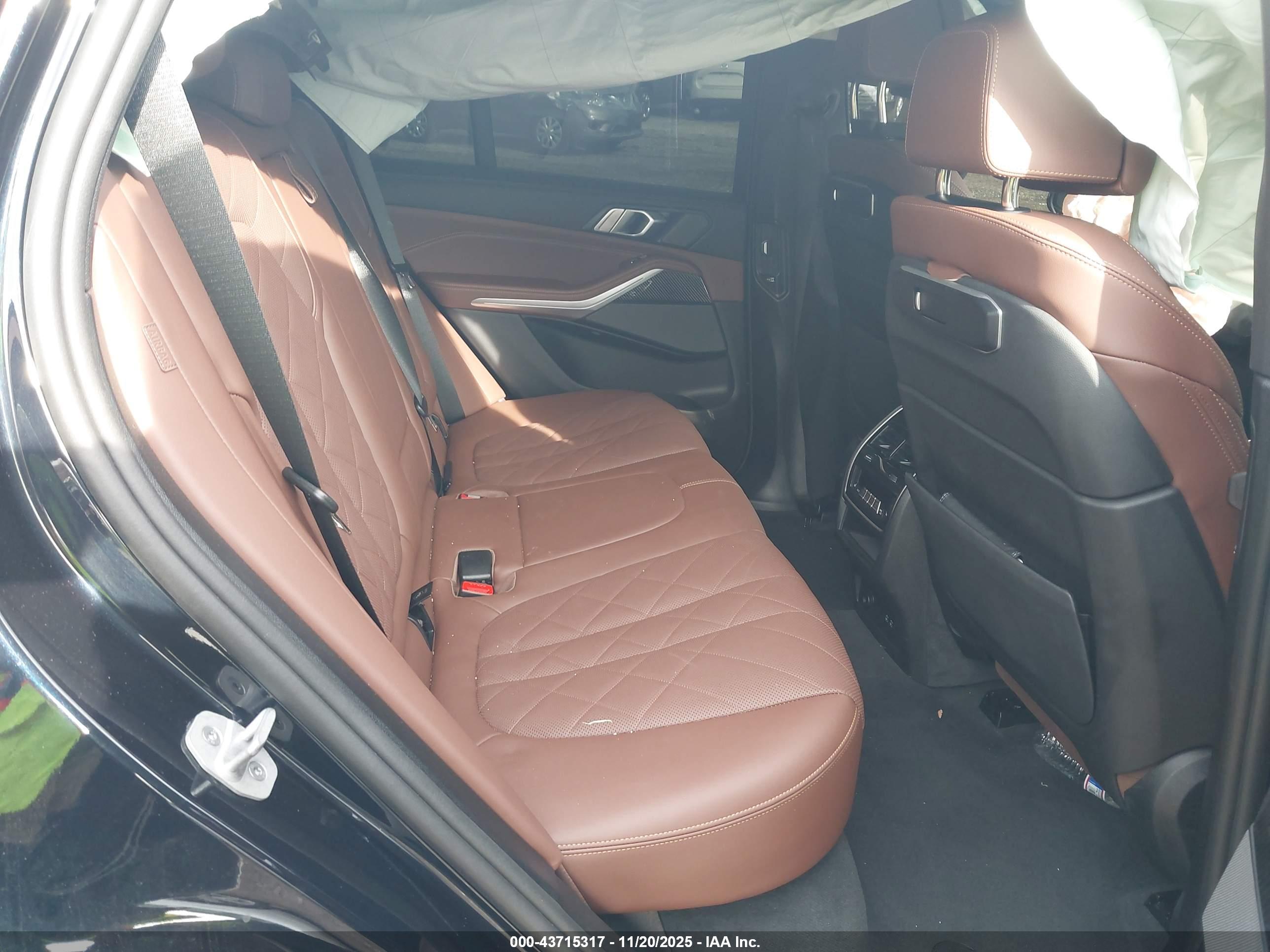 BMW X5 image 8