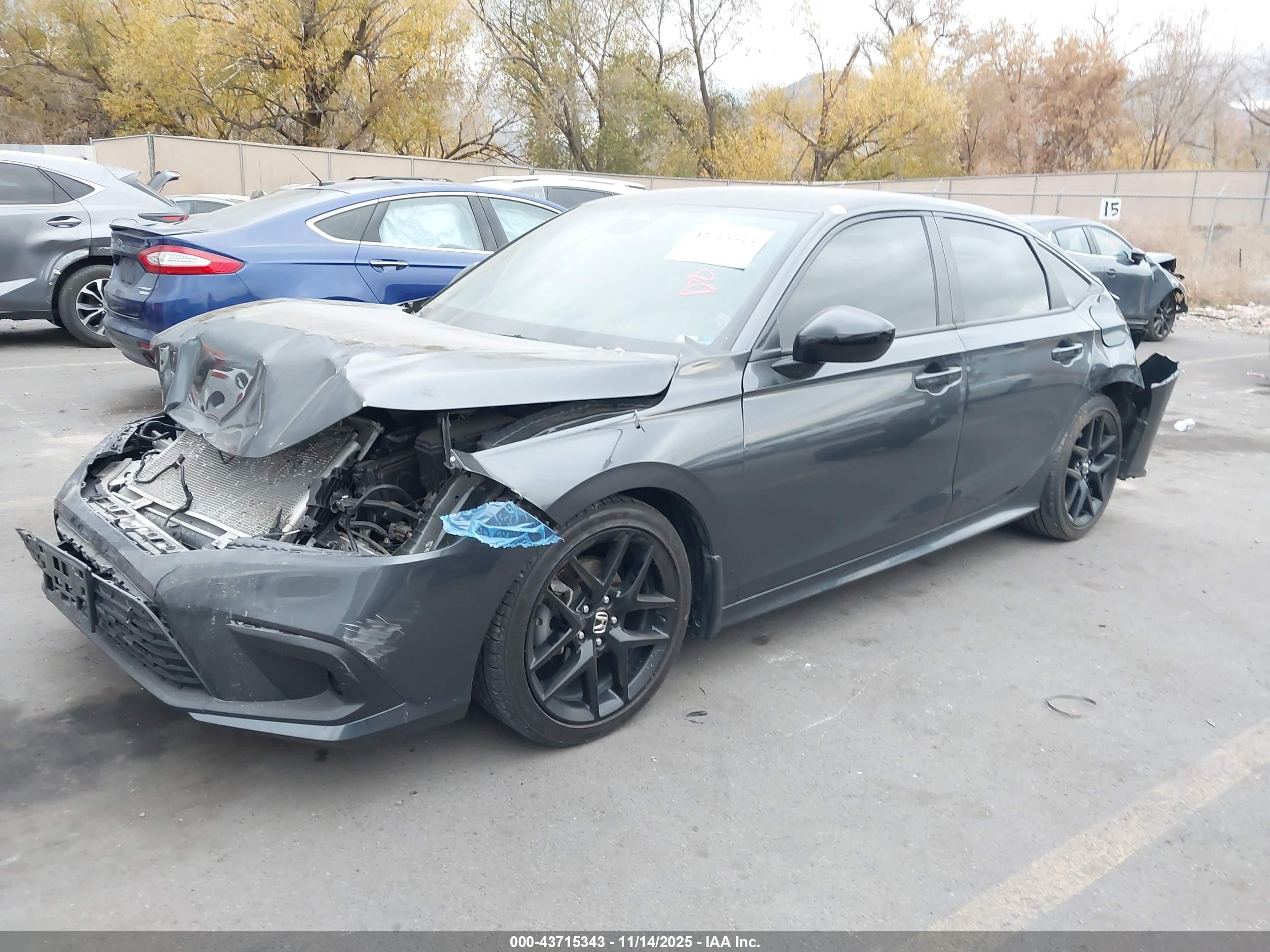 HONDA CIVIC image 2