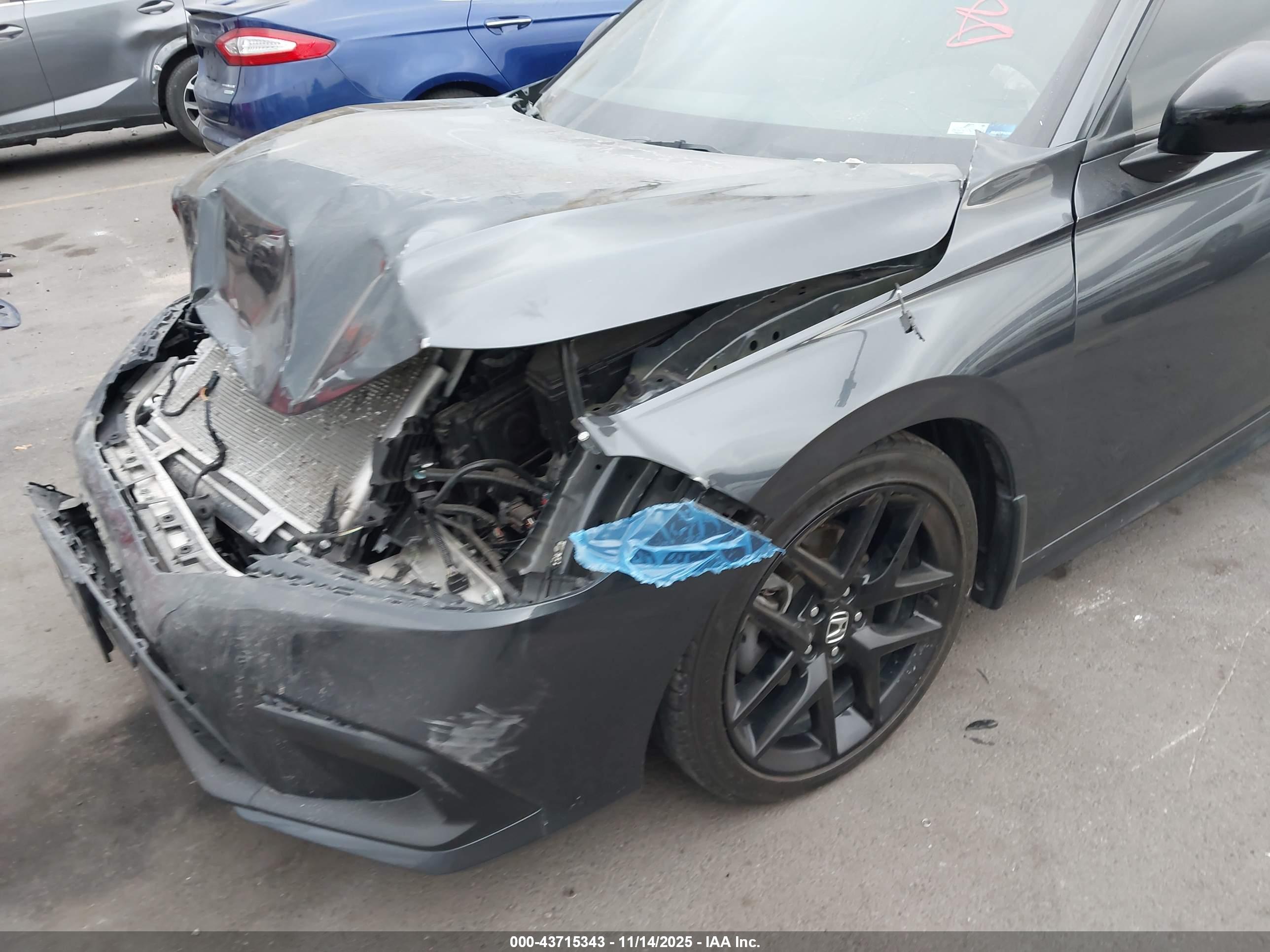 HONDA CIVIC image 6