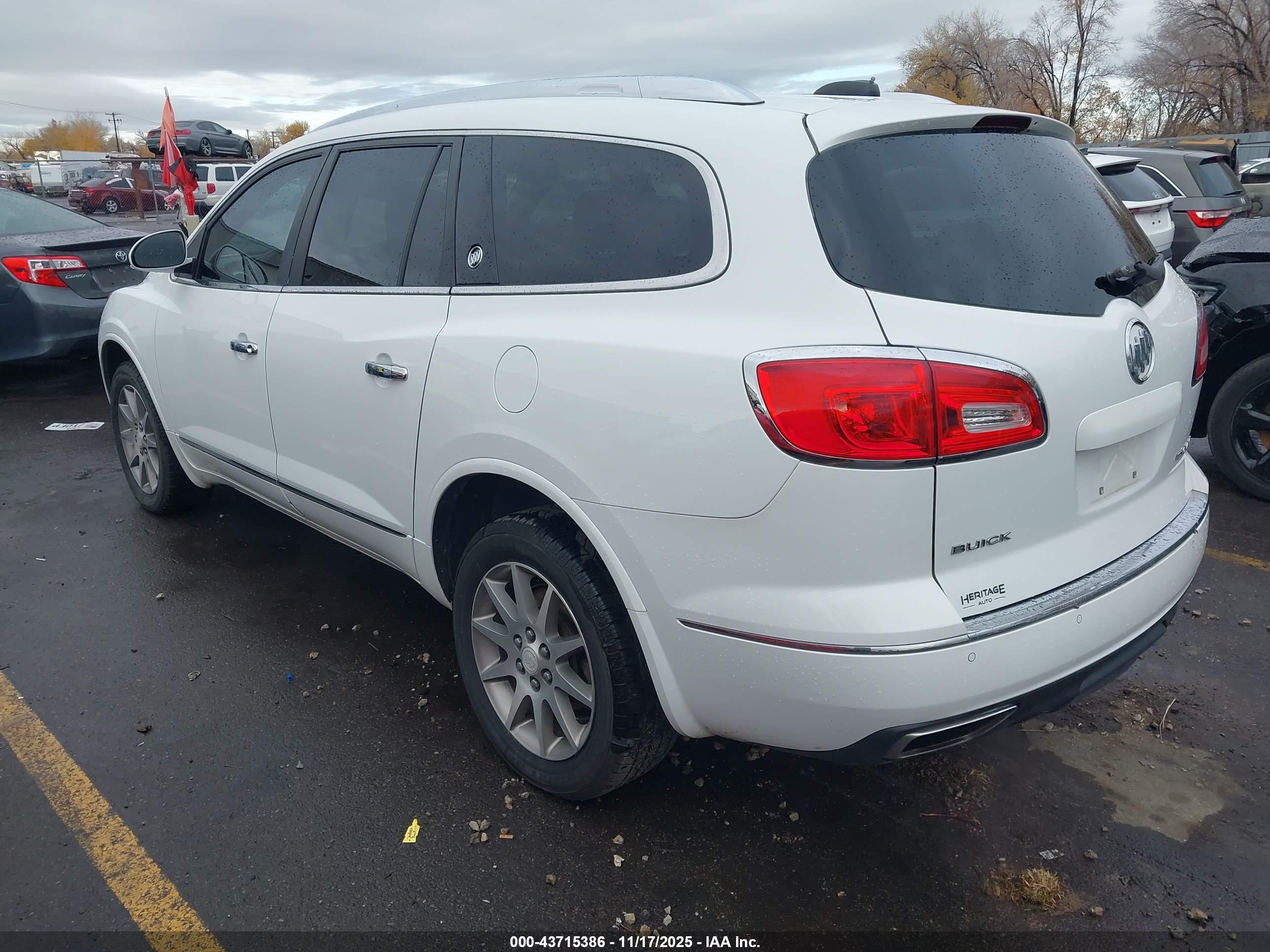 BUICK ENCLAVE image 3