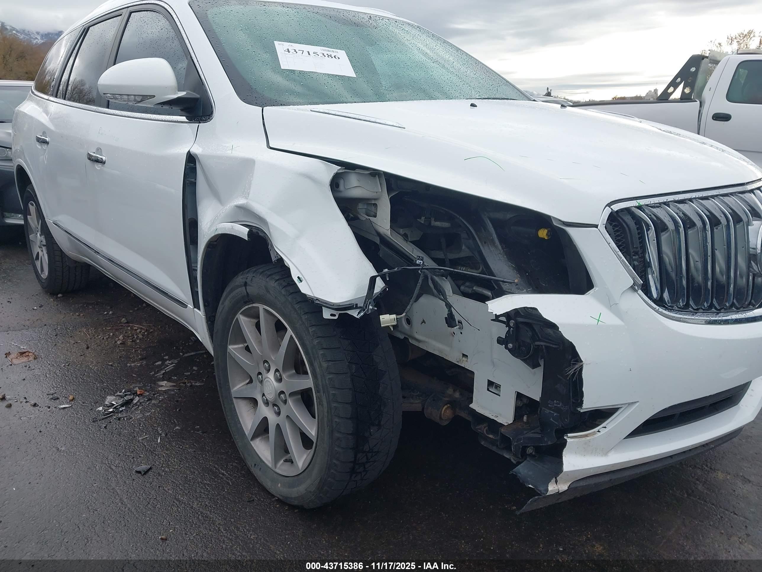 BUICK ENCLAVE image 6