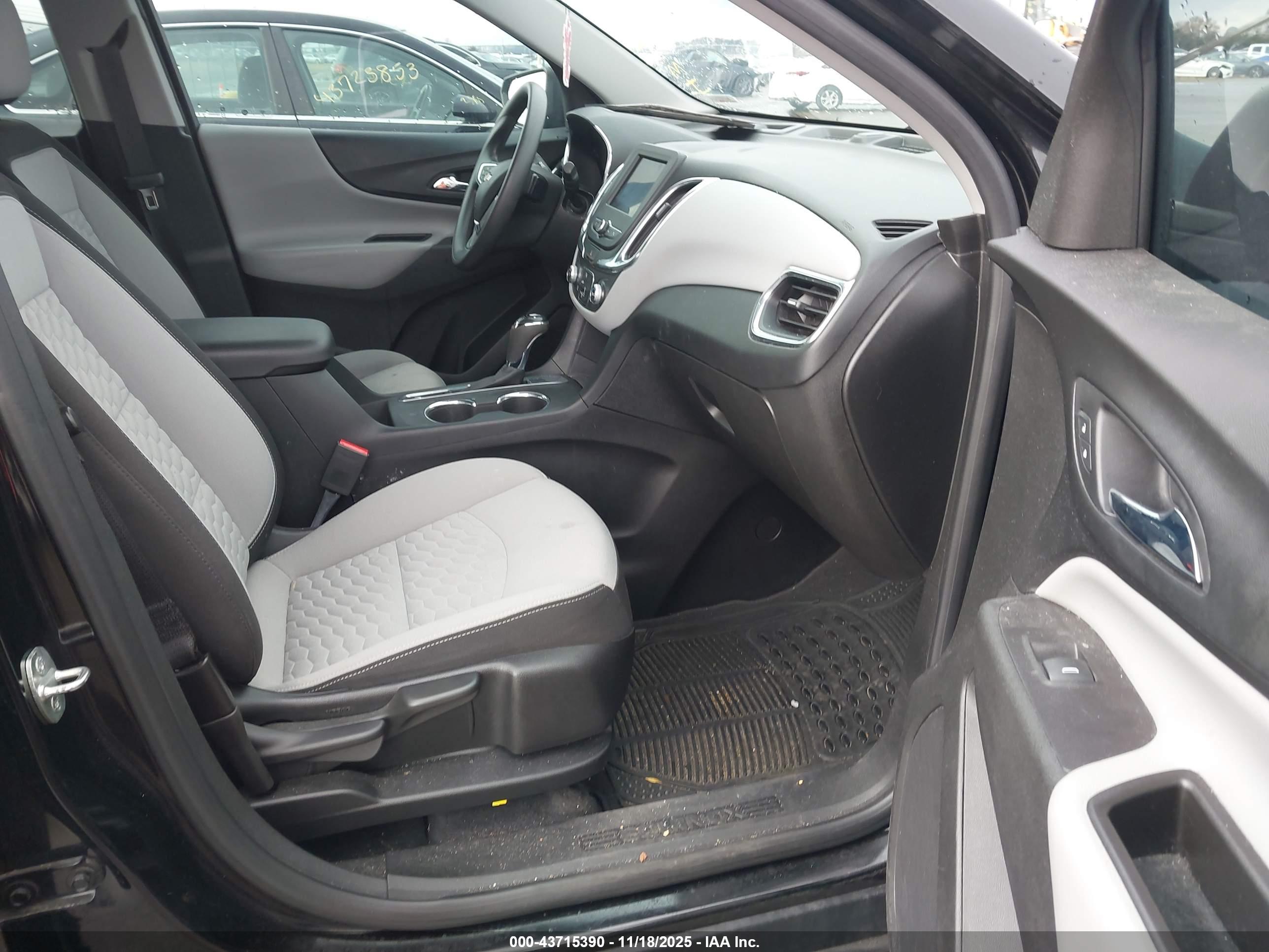 CHEVROLET EQUINOX image 5