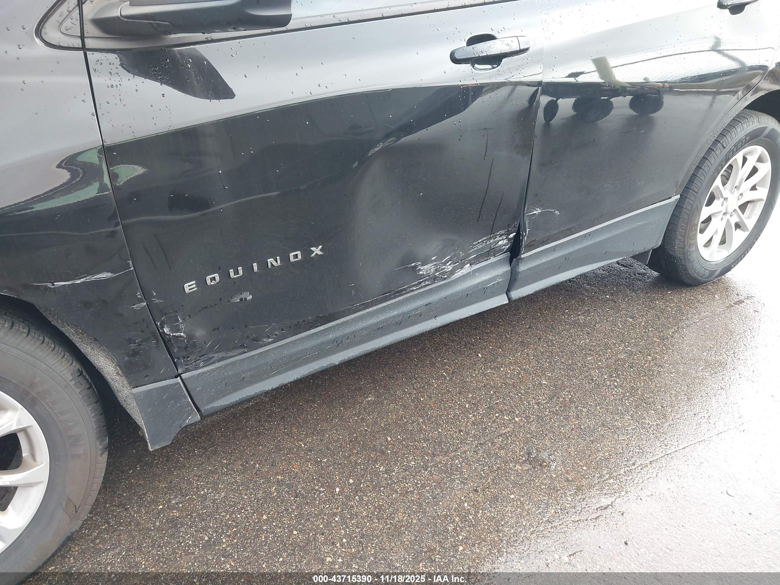 CHEVROLET EQUINOX image 6