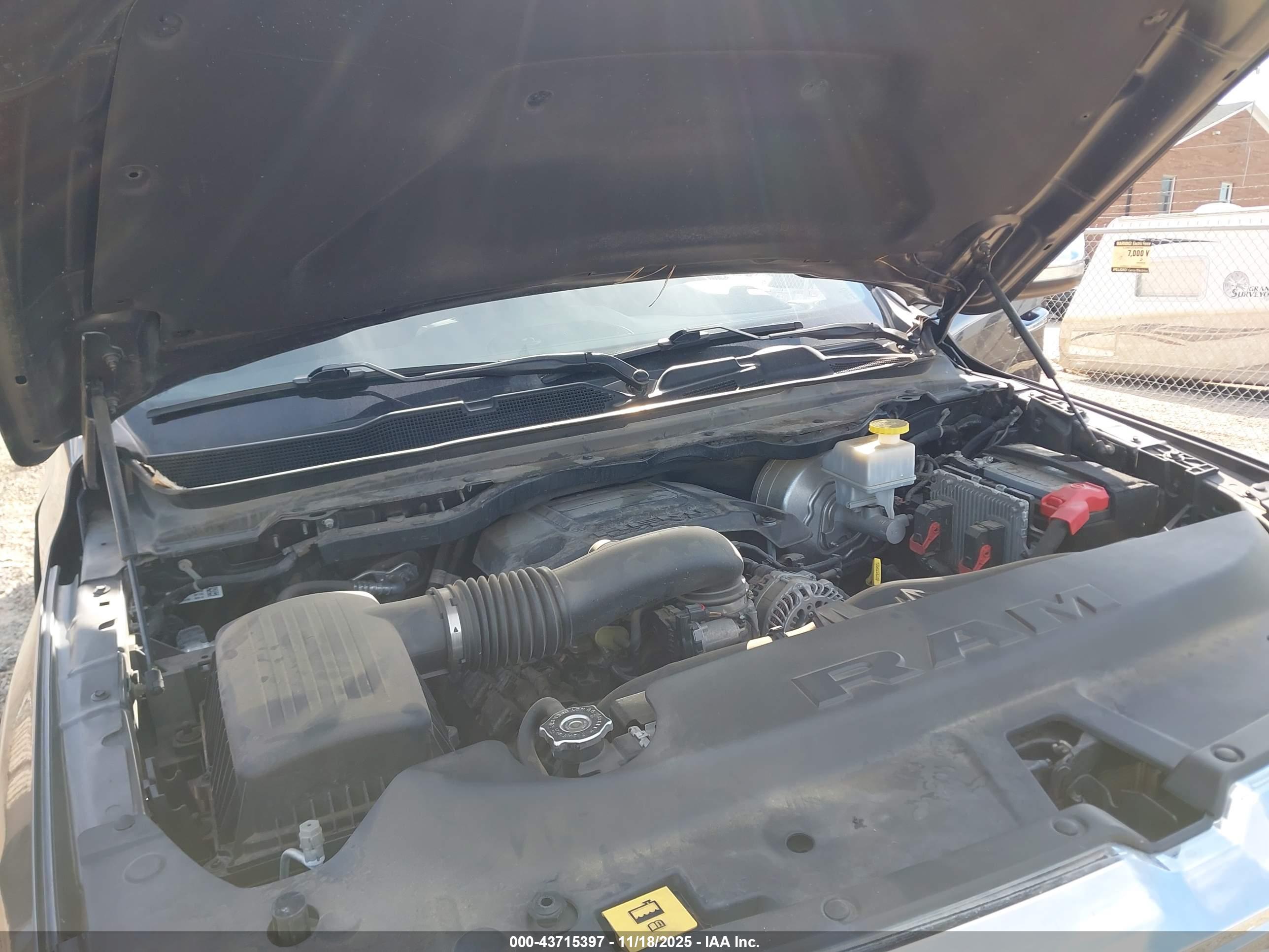 RAM 1500 image 10