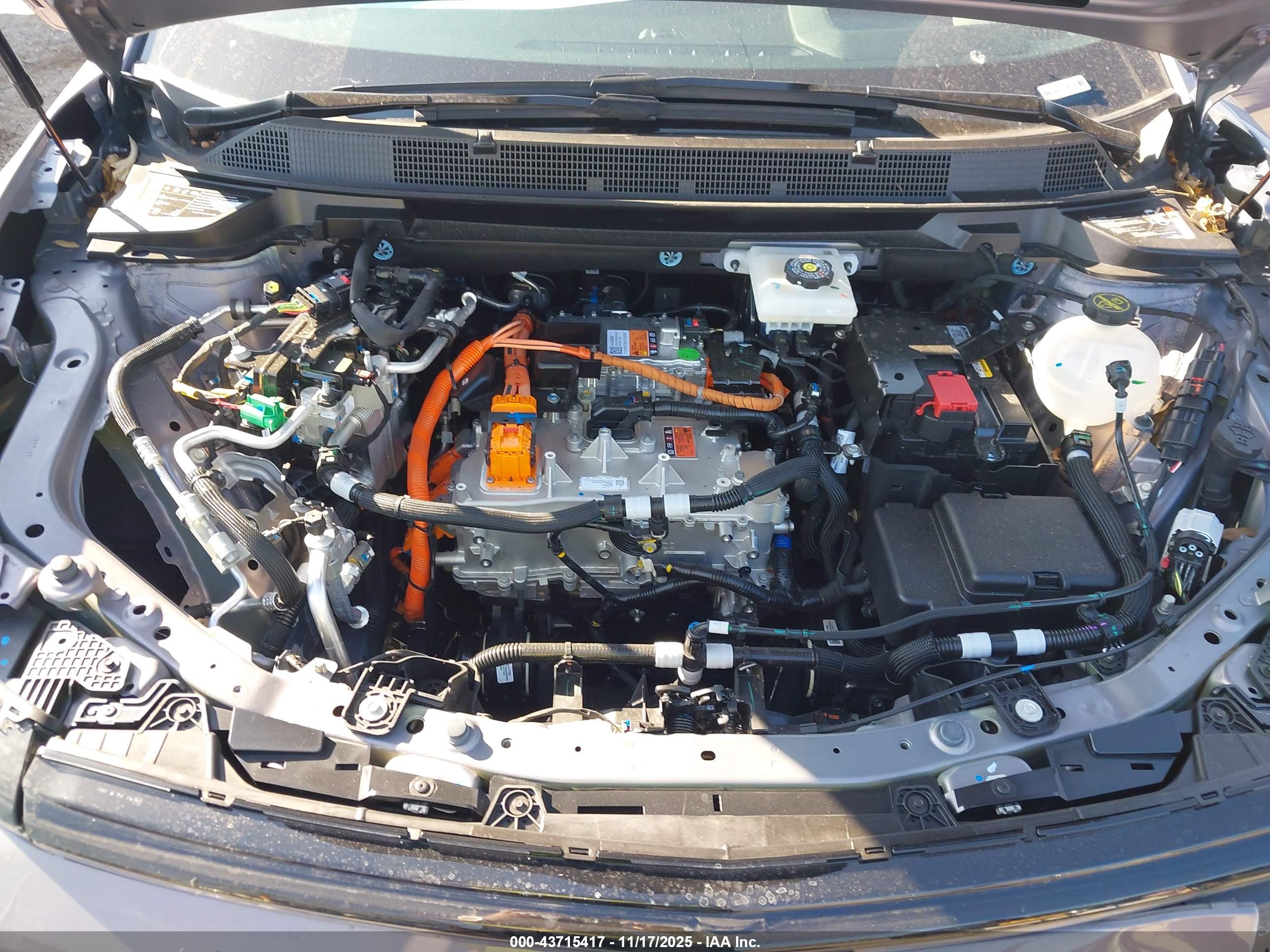 CHEVROLET EQUINOX image 10