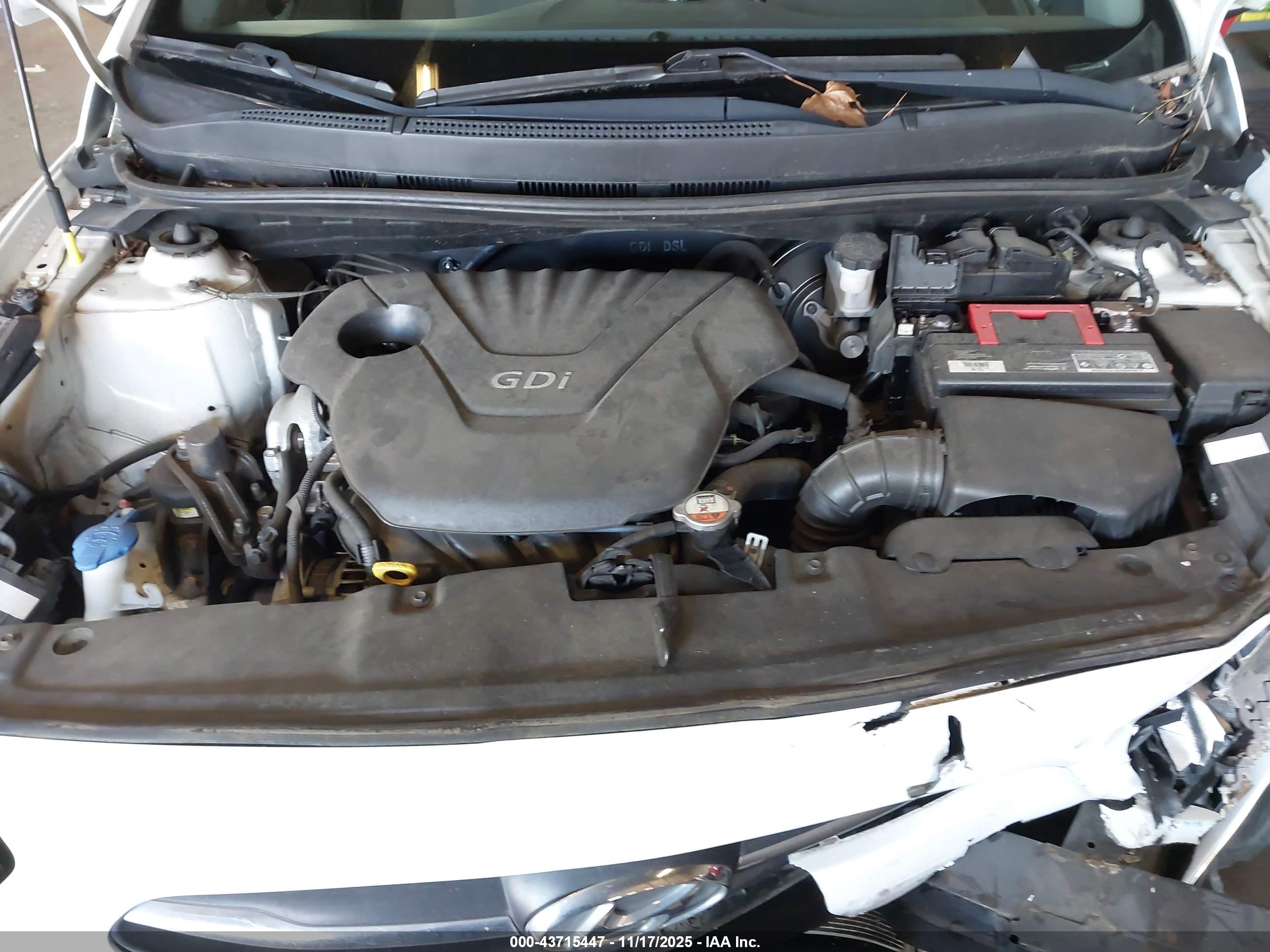 HYUNDAI ACCENT image 10