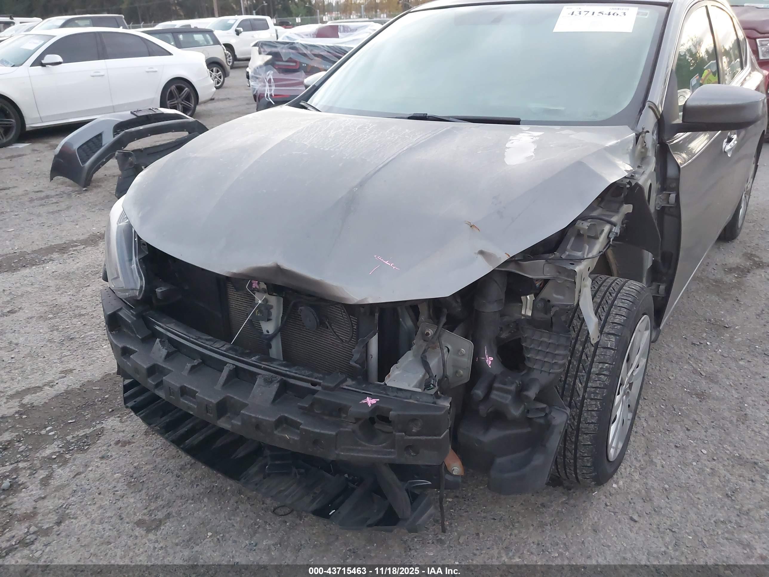 NISSAN SENTRA image 6