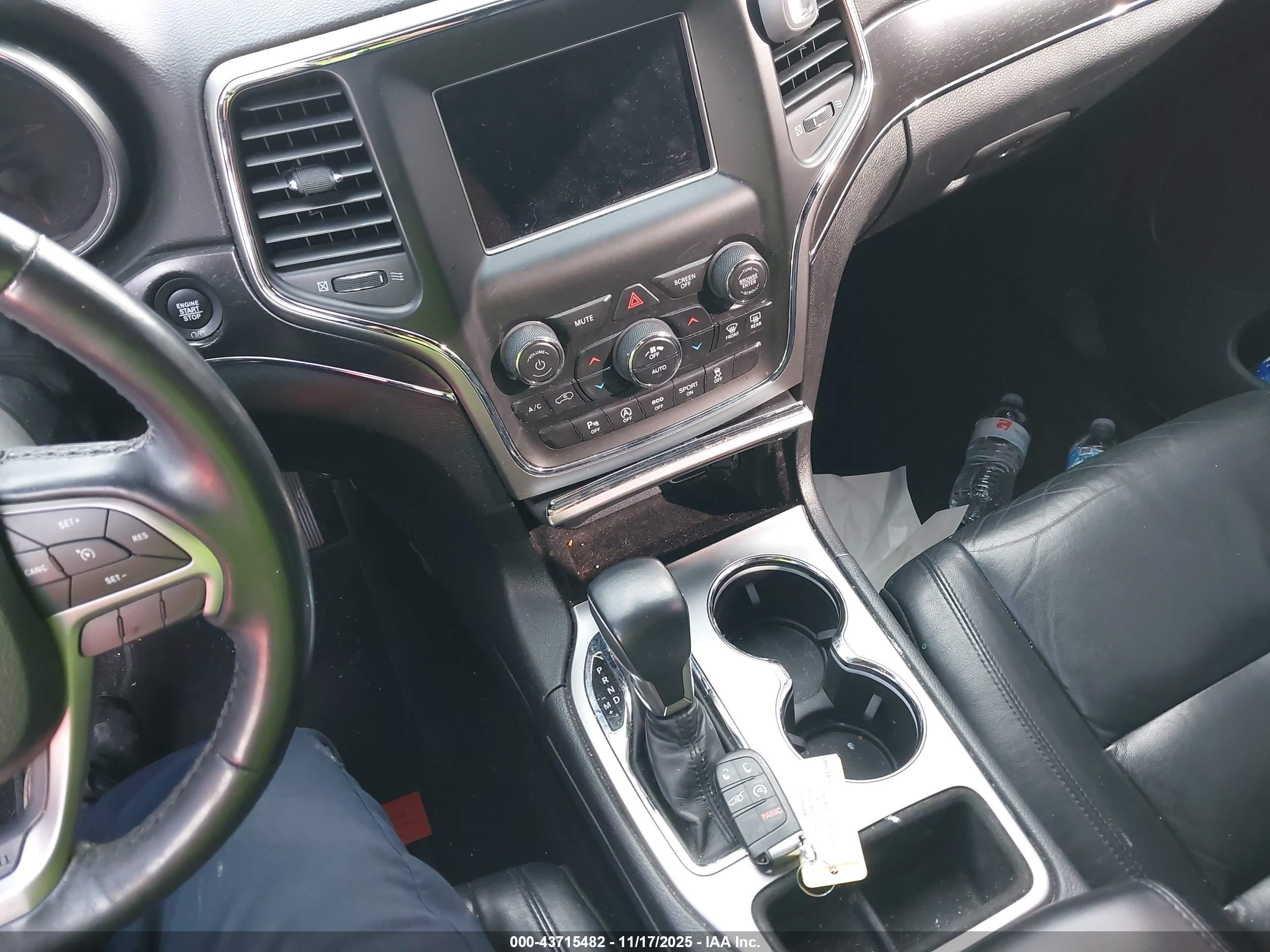 JEEP GRAND image 11