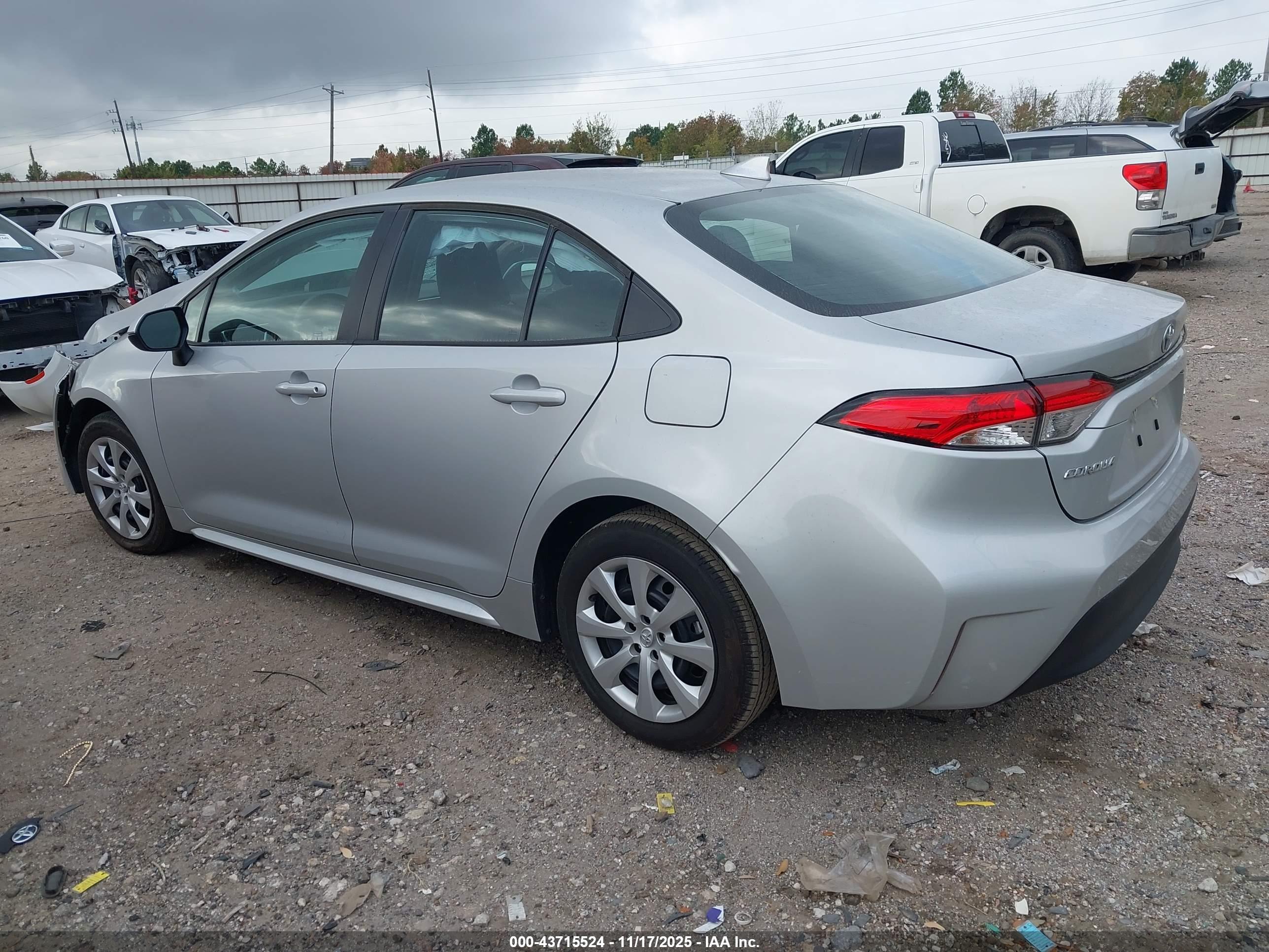 TOYOTA COROLLA image 3