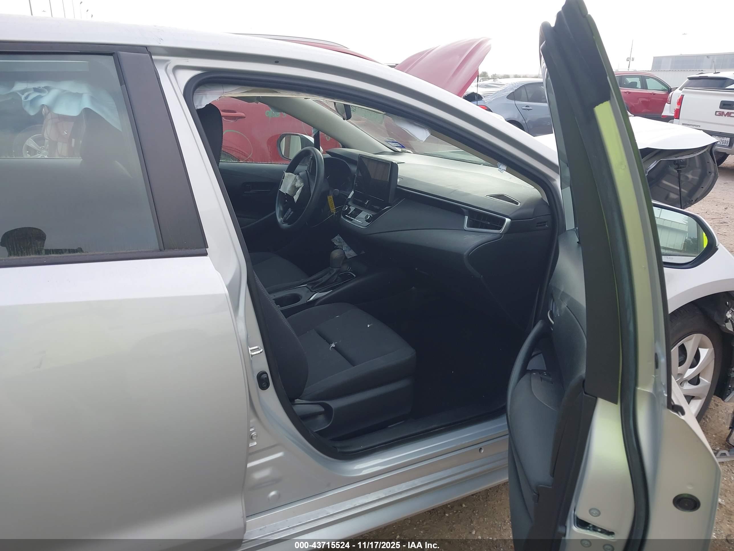 TOYOTA COROLLA image 5