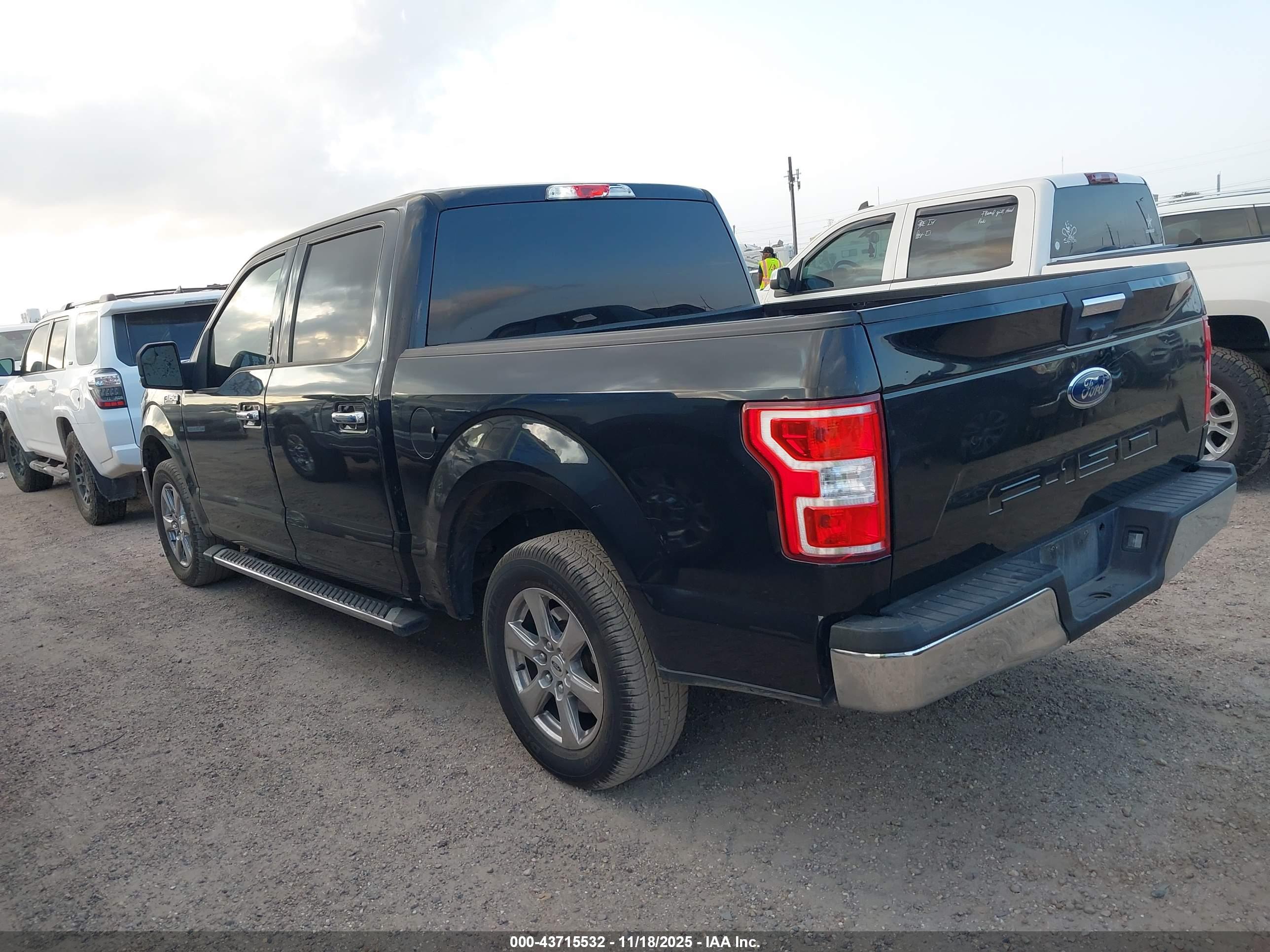 FORD F-150 image 3