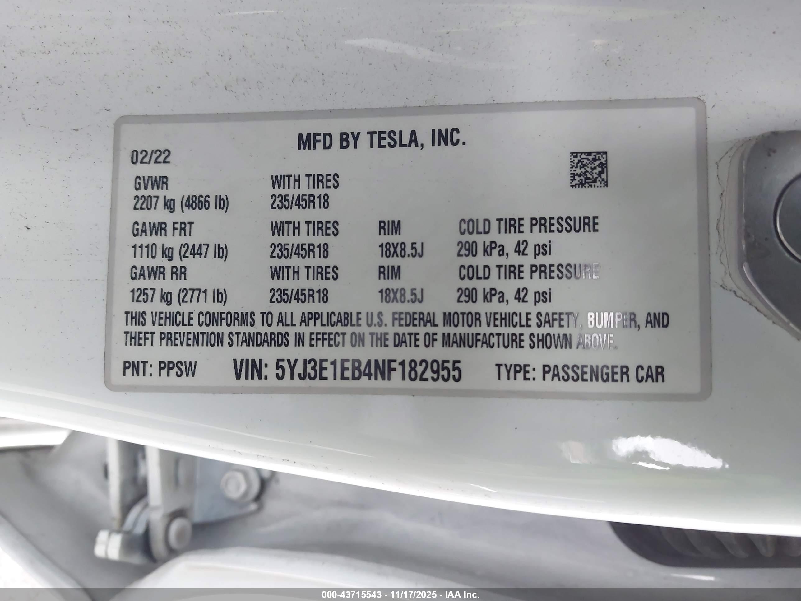 TESLA MODEL image 9