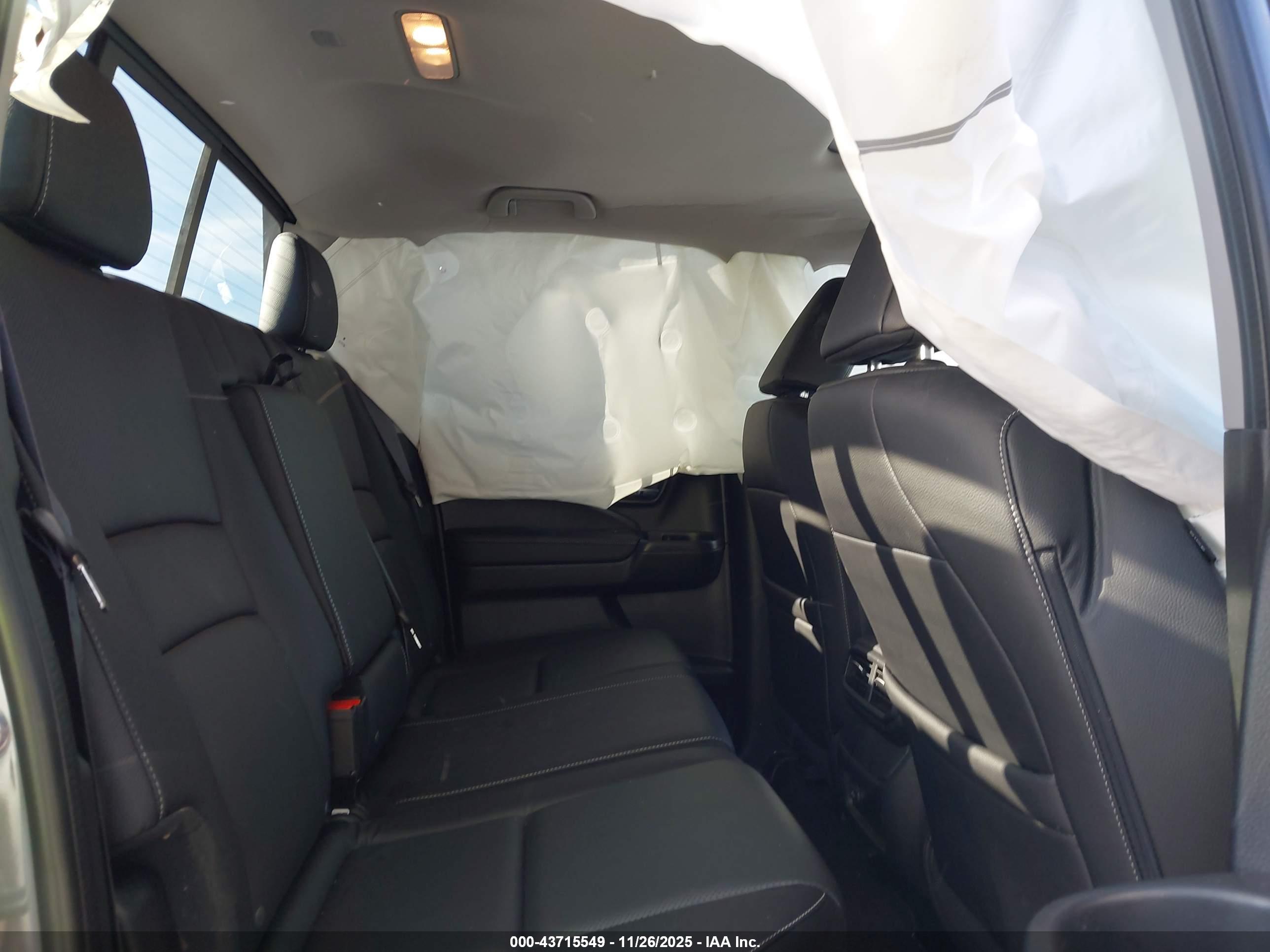 HONDA RIDGELINE image 8