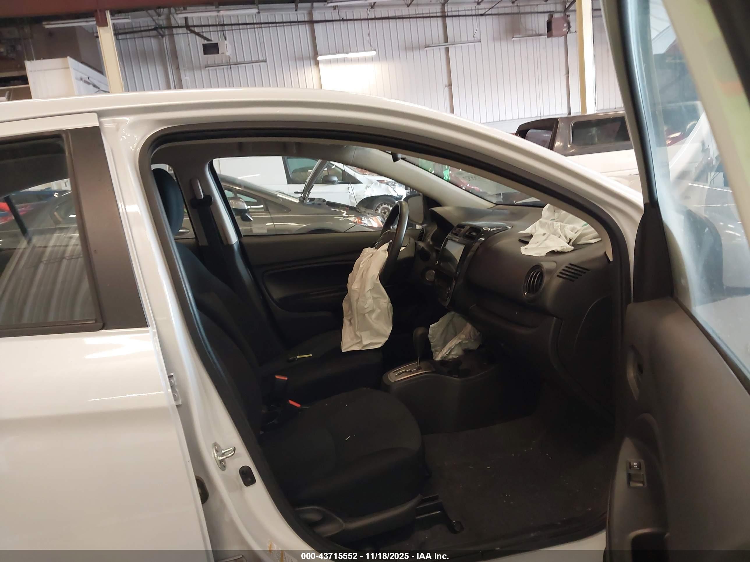 MITSUBISHI MIRAGE image 5