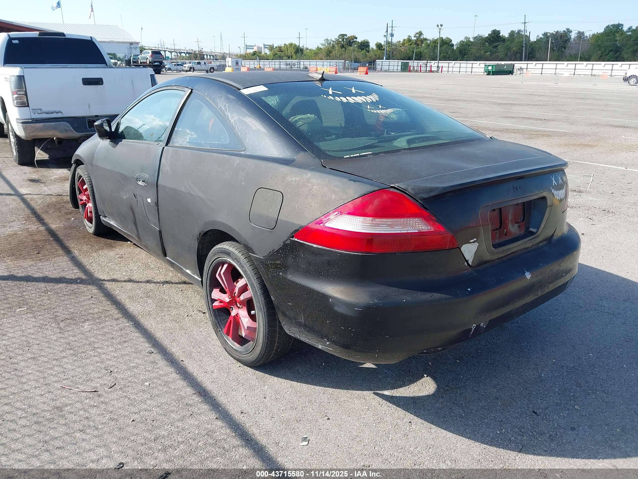 HONDA ACCORD image 3