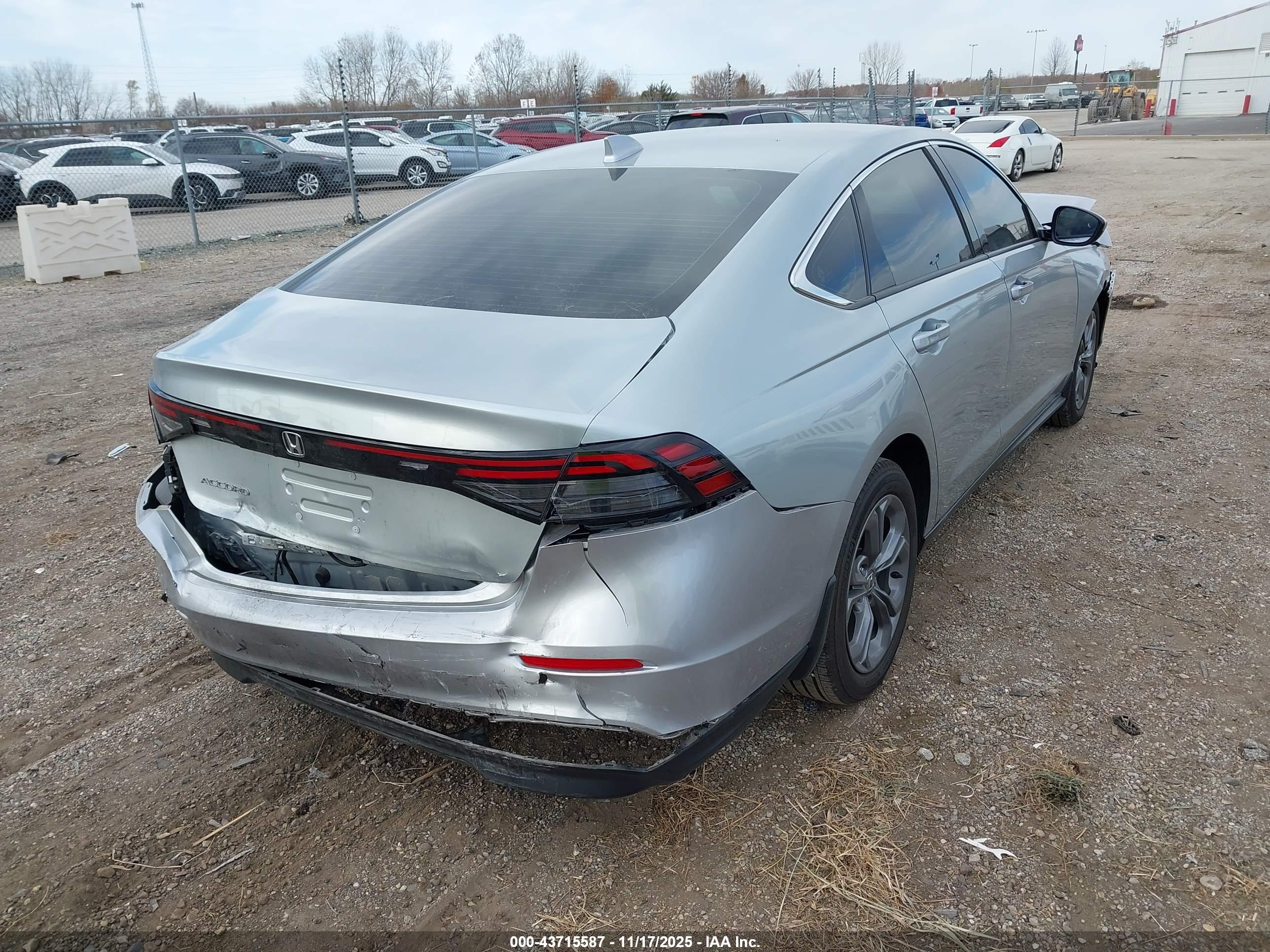 HONDA ACCORD image 4