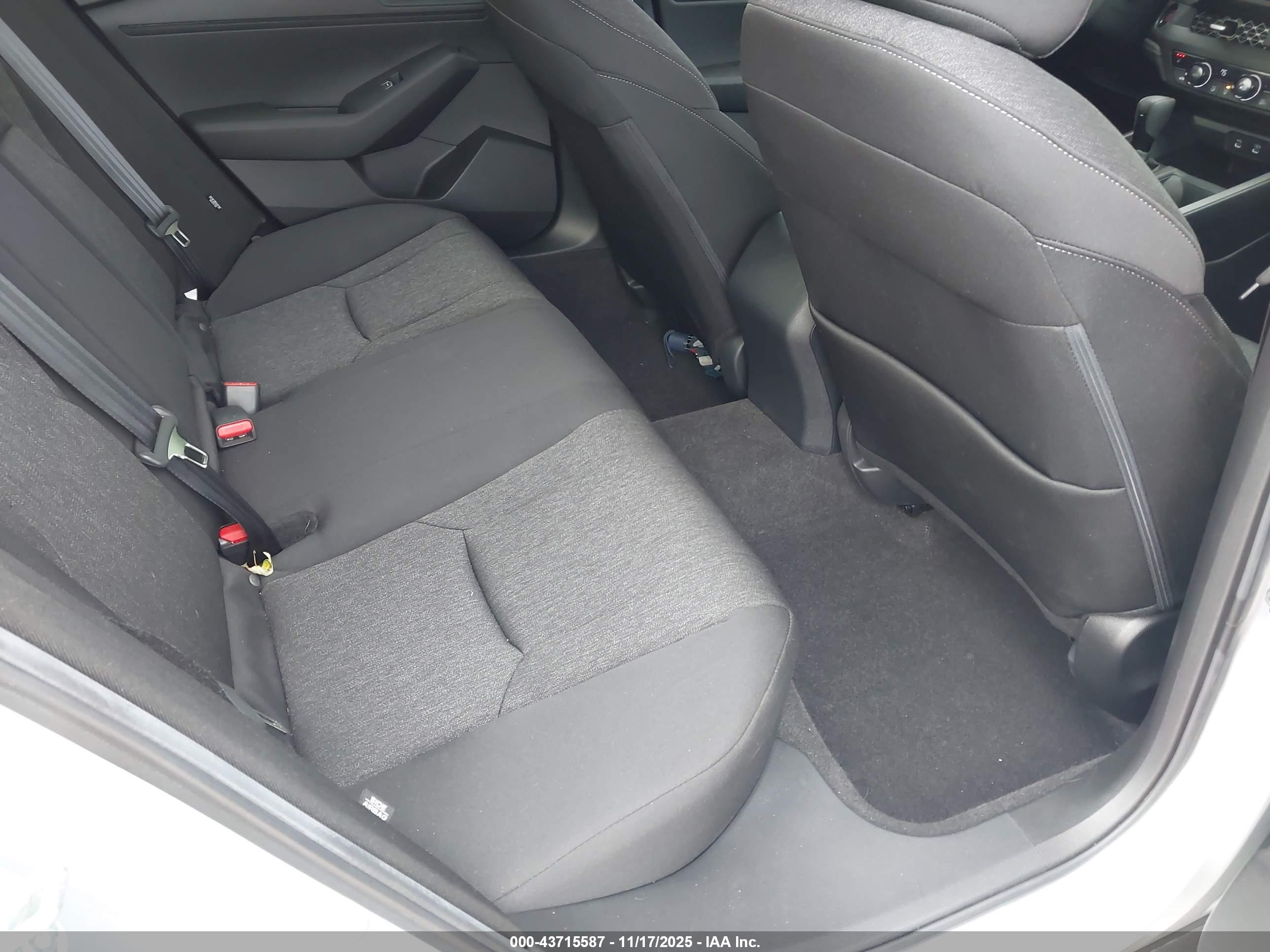 HONDA ACCORD image 8