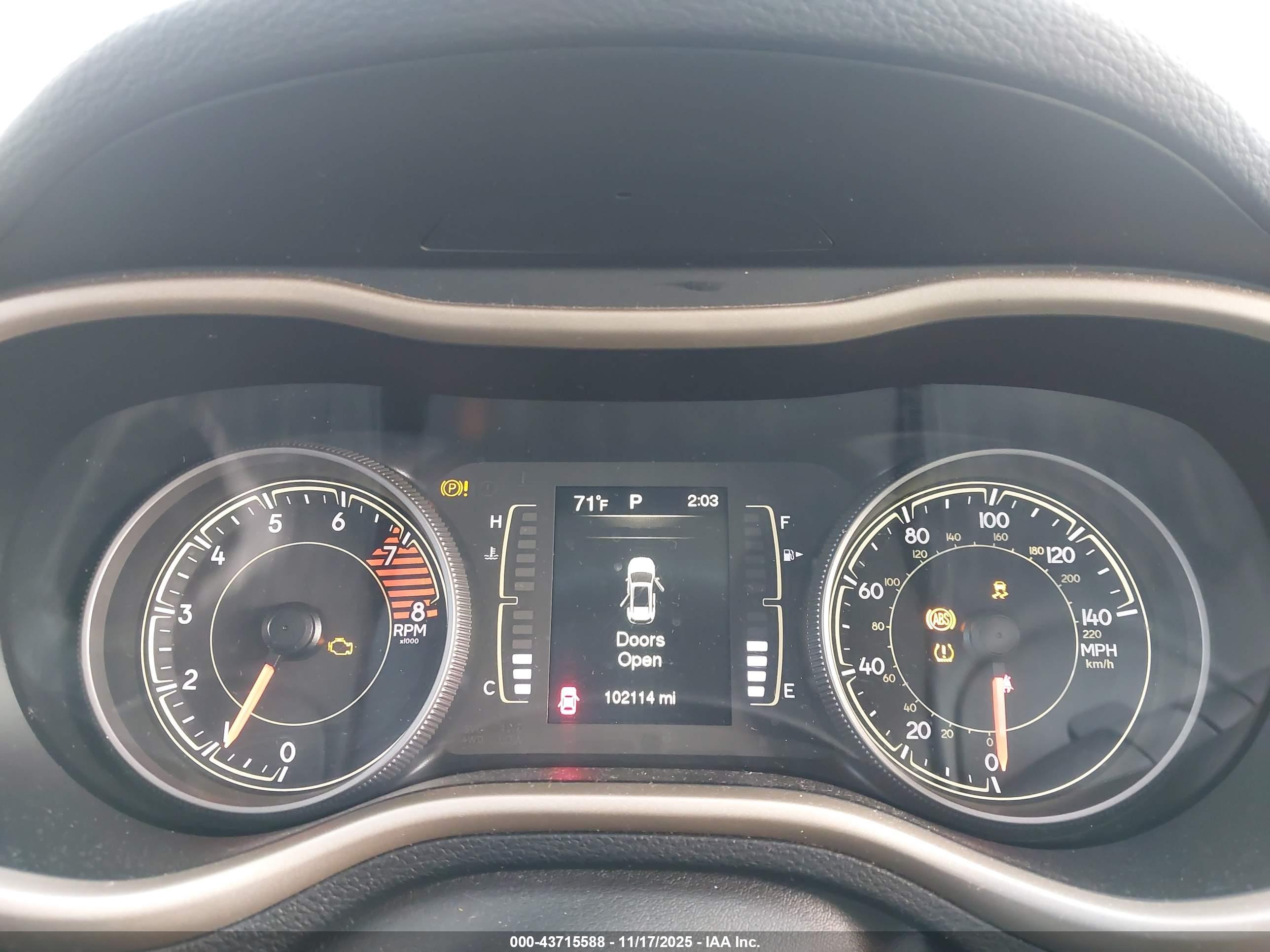 JEEP CHEROKEE image 7