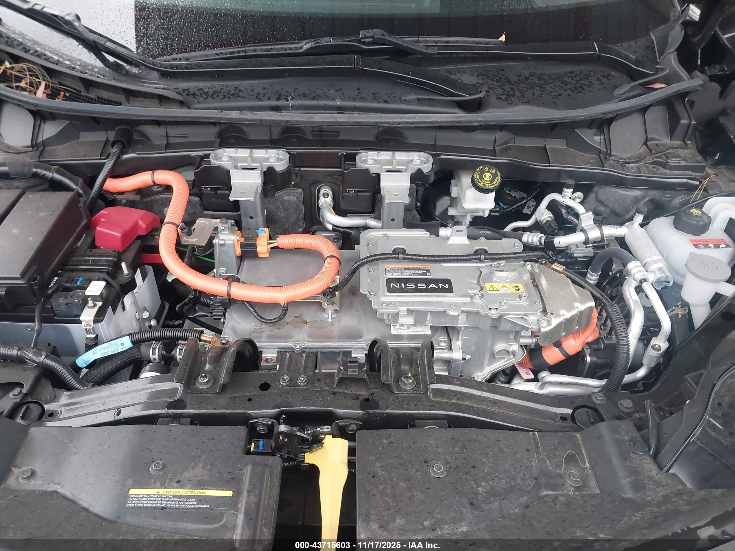 NISSAN ARIYA image 10