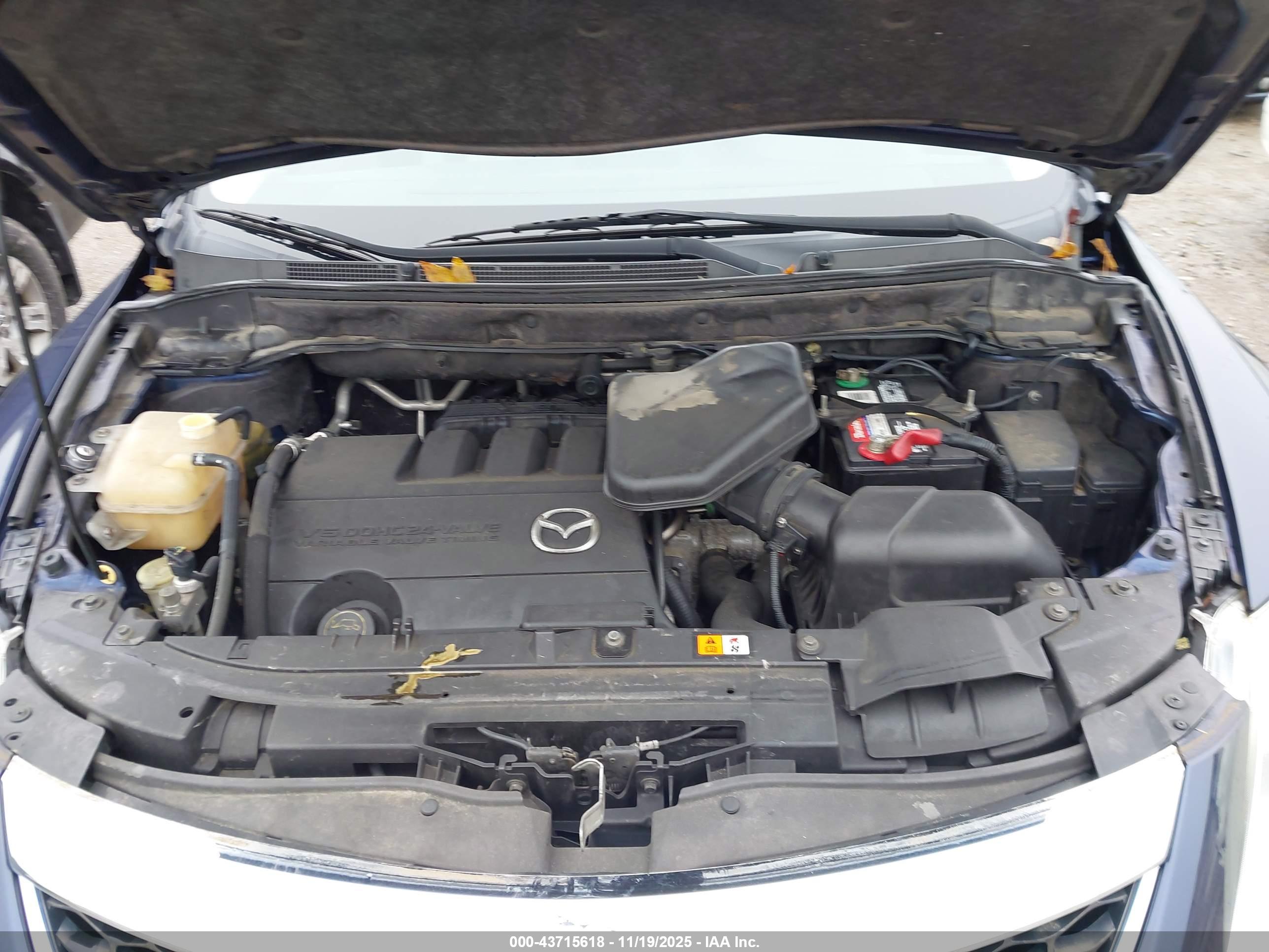 MAZDA CX-9 image 10