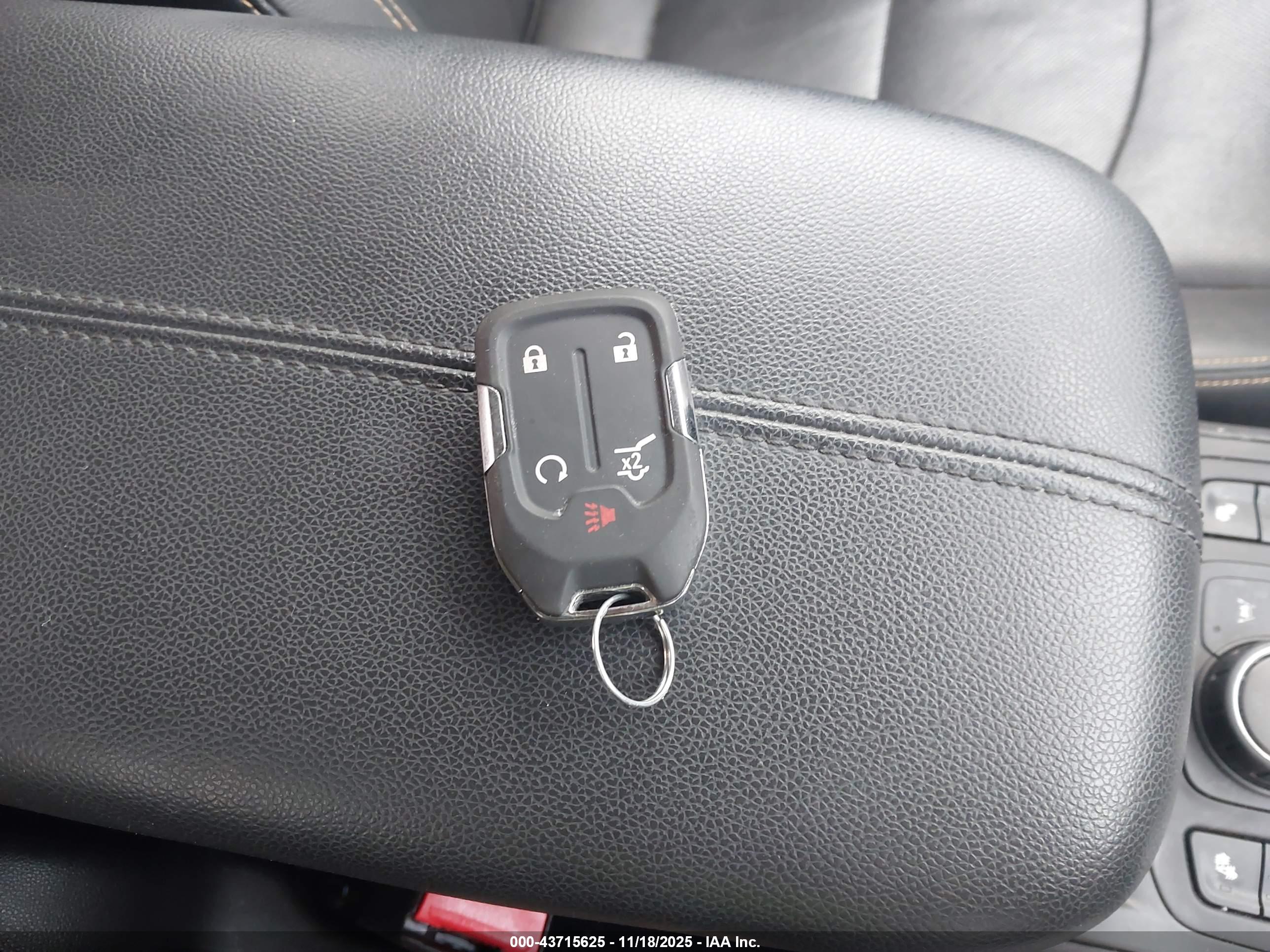 GMC TERRAIN image 11