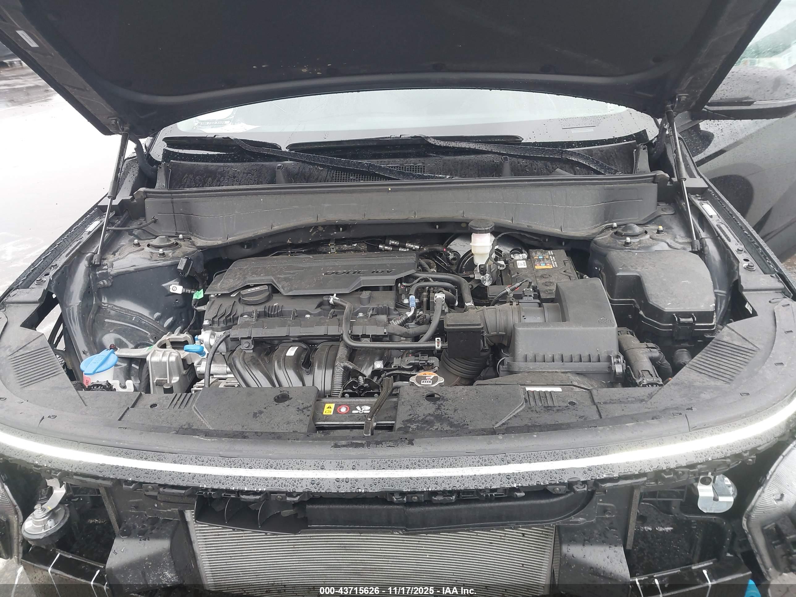 HYUNDAI KONA image 10
