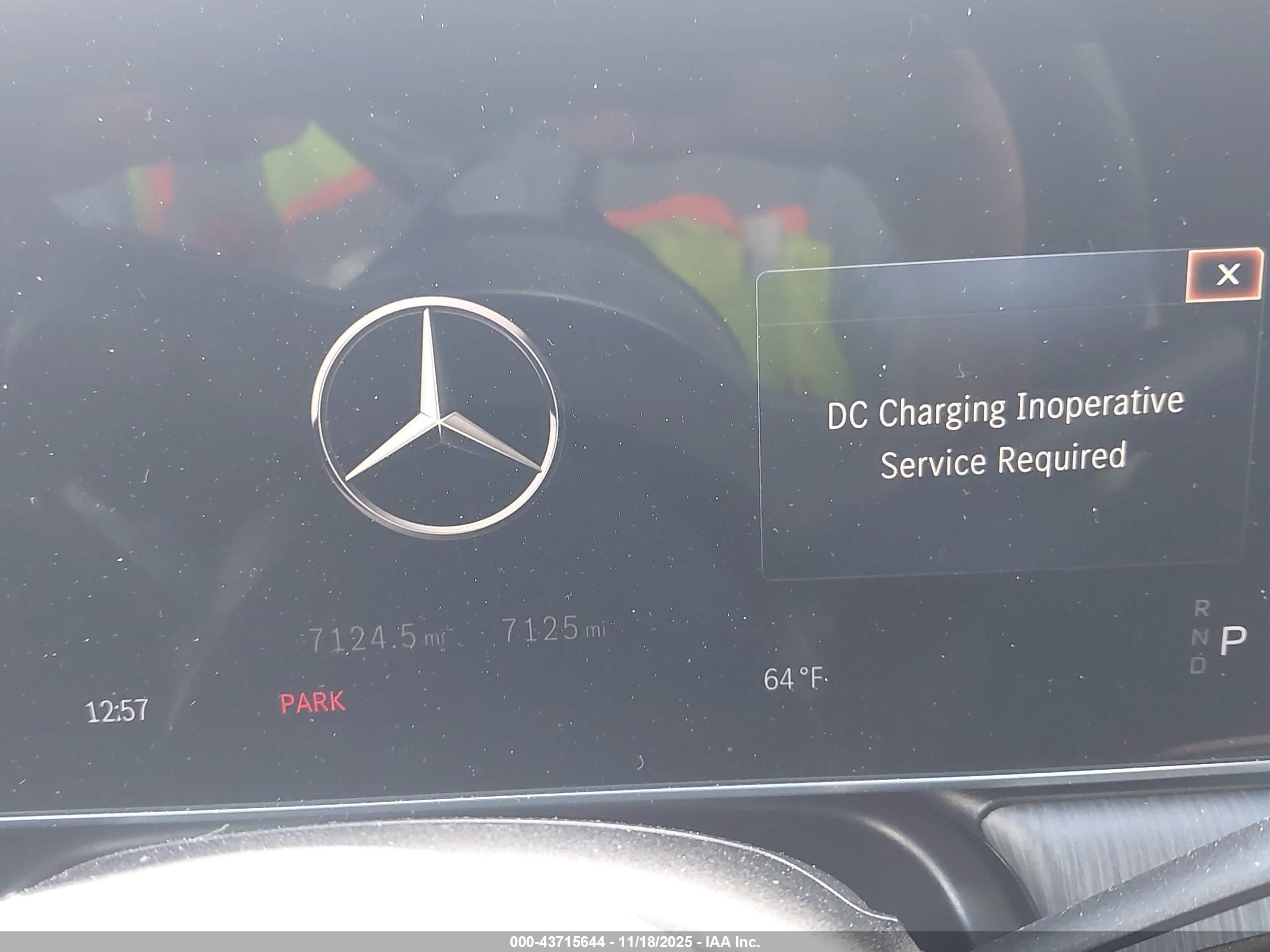 MERCEDES-BENZ EQE image 7