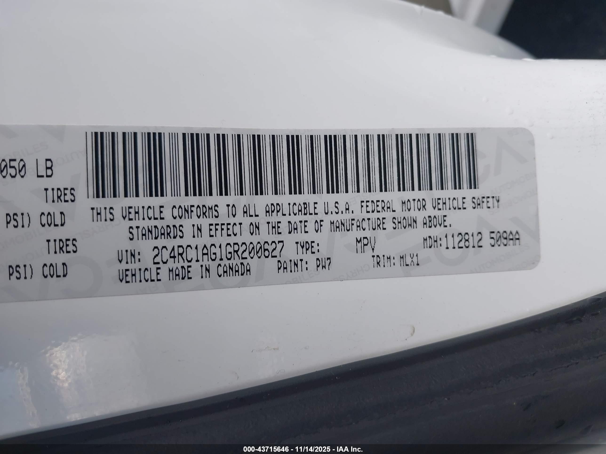 CHRYSLER TOWN image 9