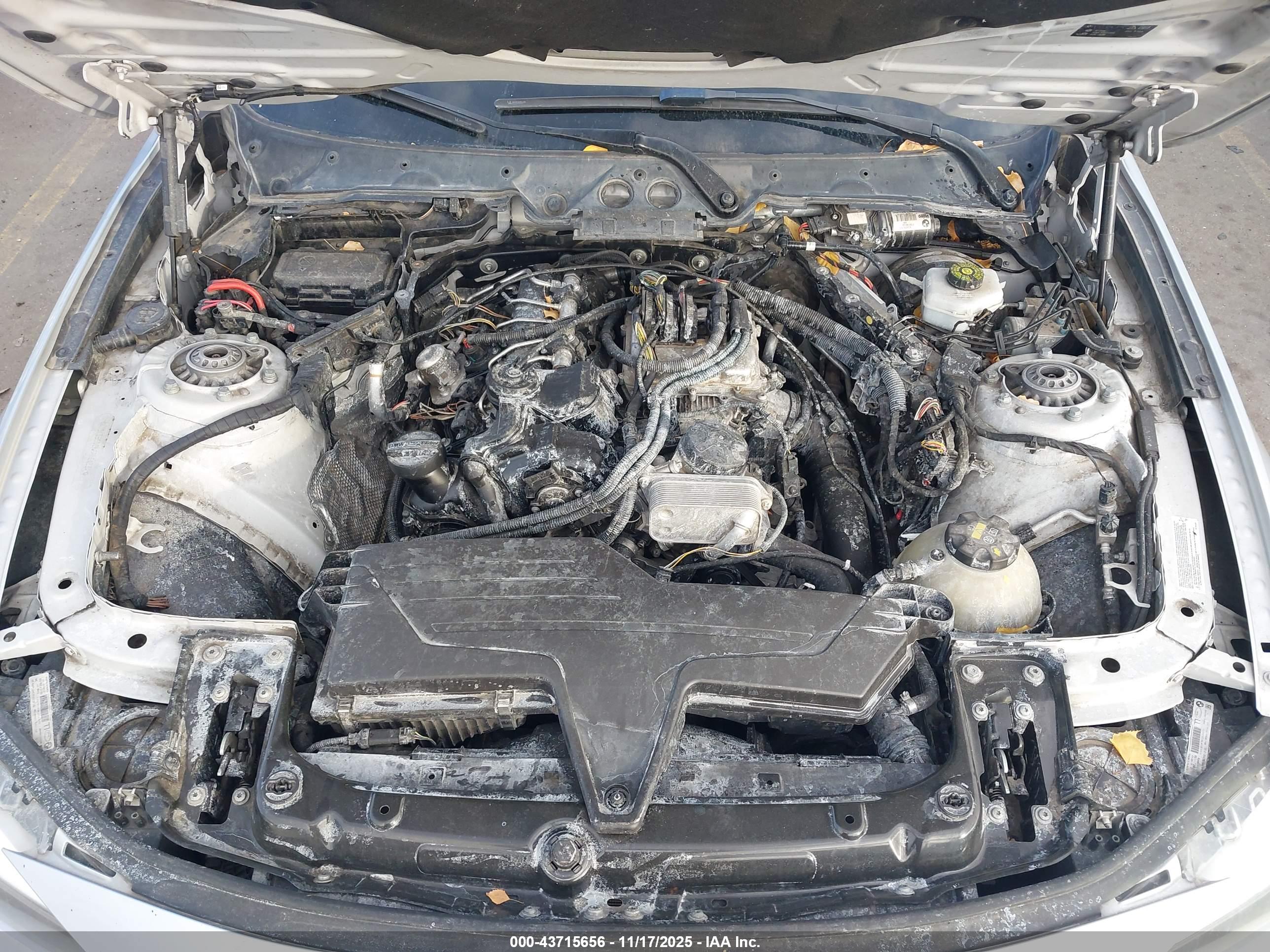 BMW 328I image 10