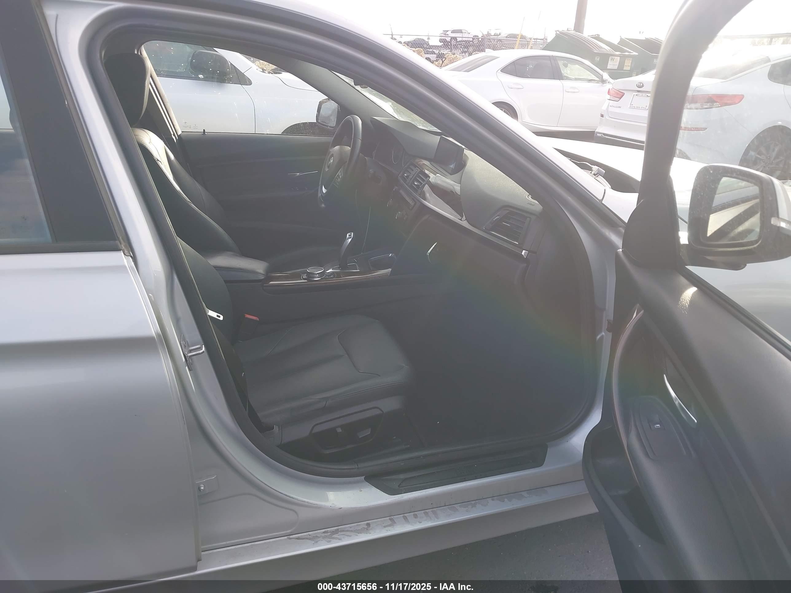 BMW 328I image 5