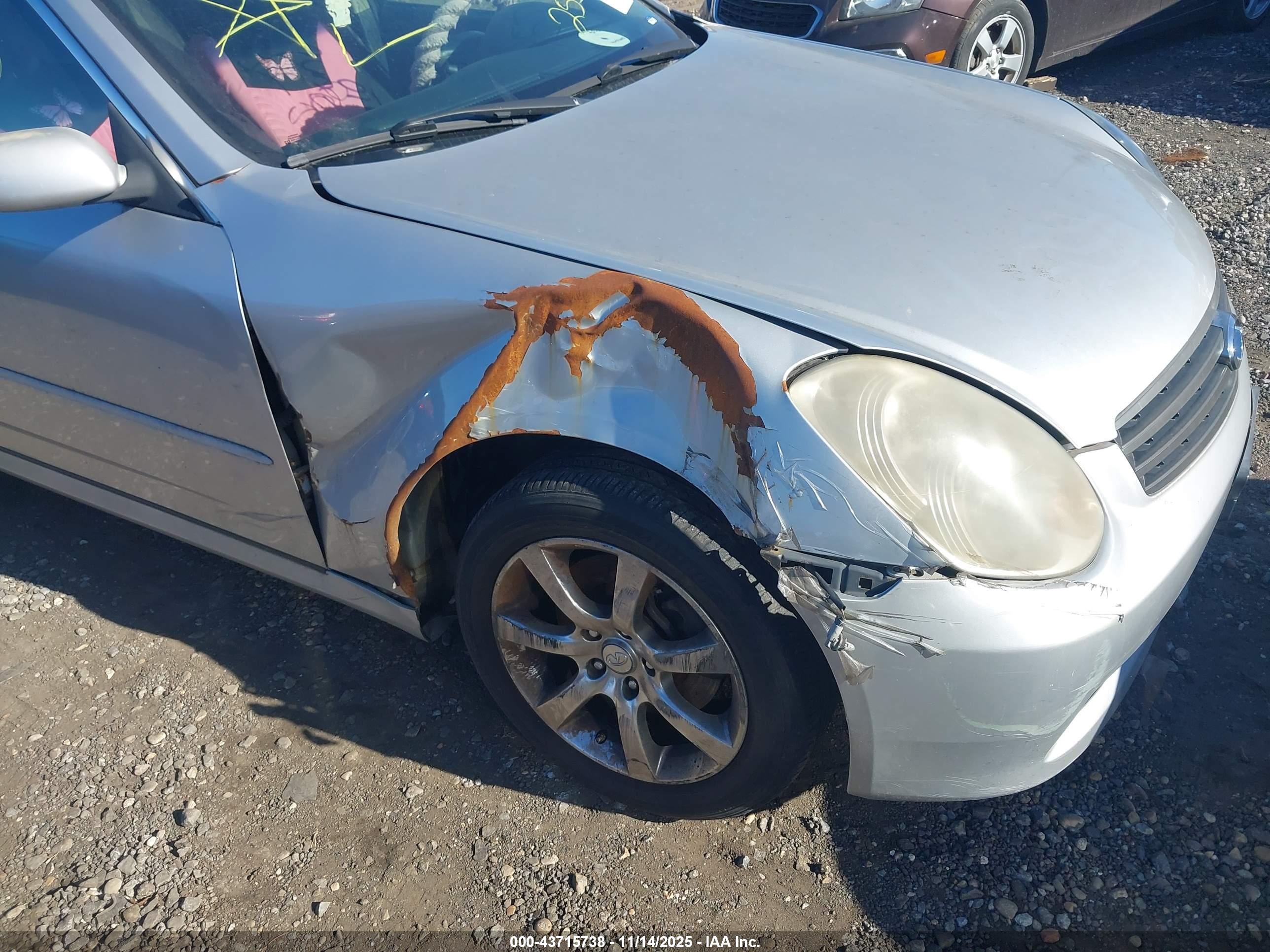 INFINITI G35X image 6