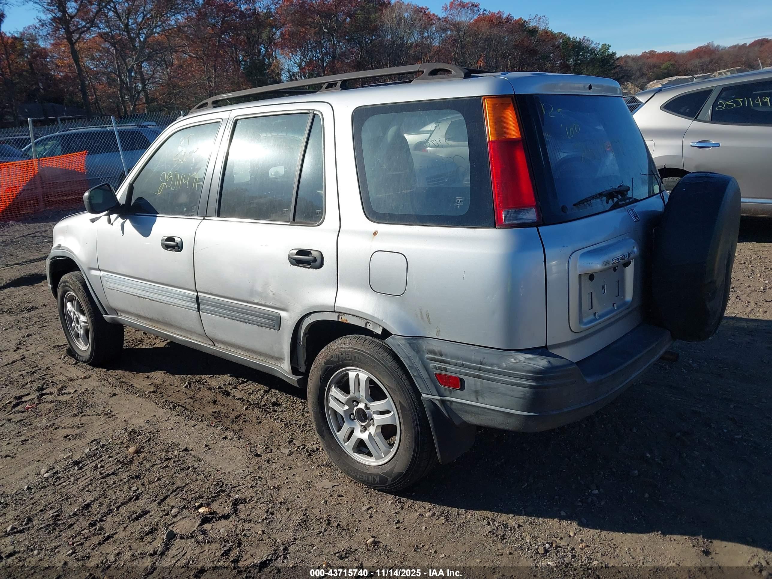 HONDA CR-V image 3