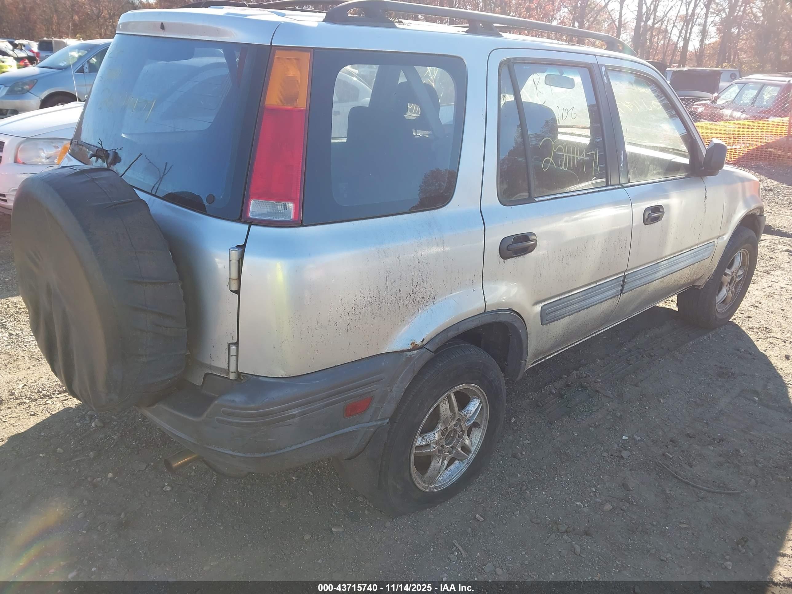 HONDA CR-V image 4