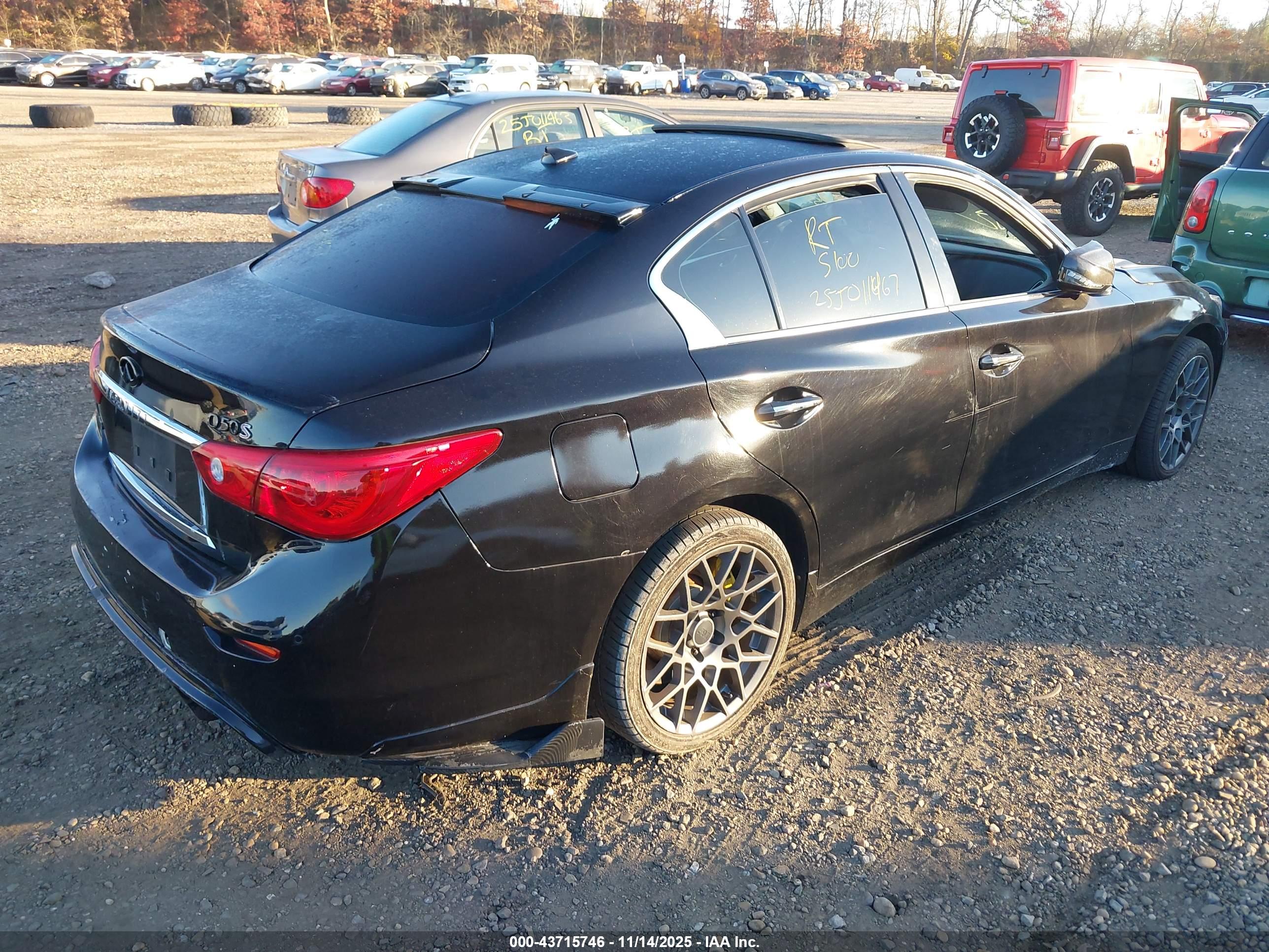INFINITI Q50 image 4