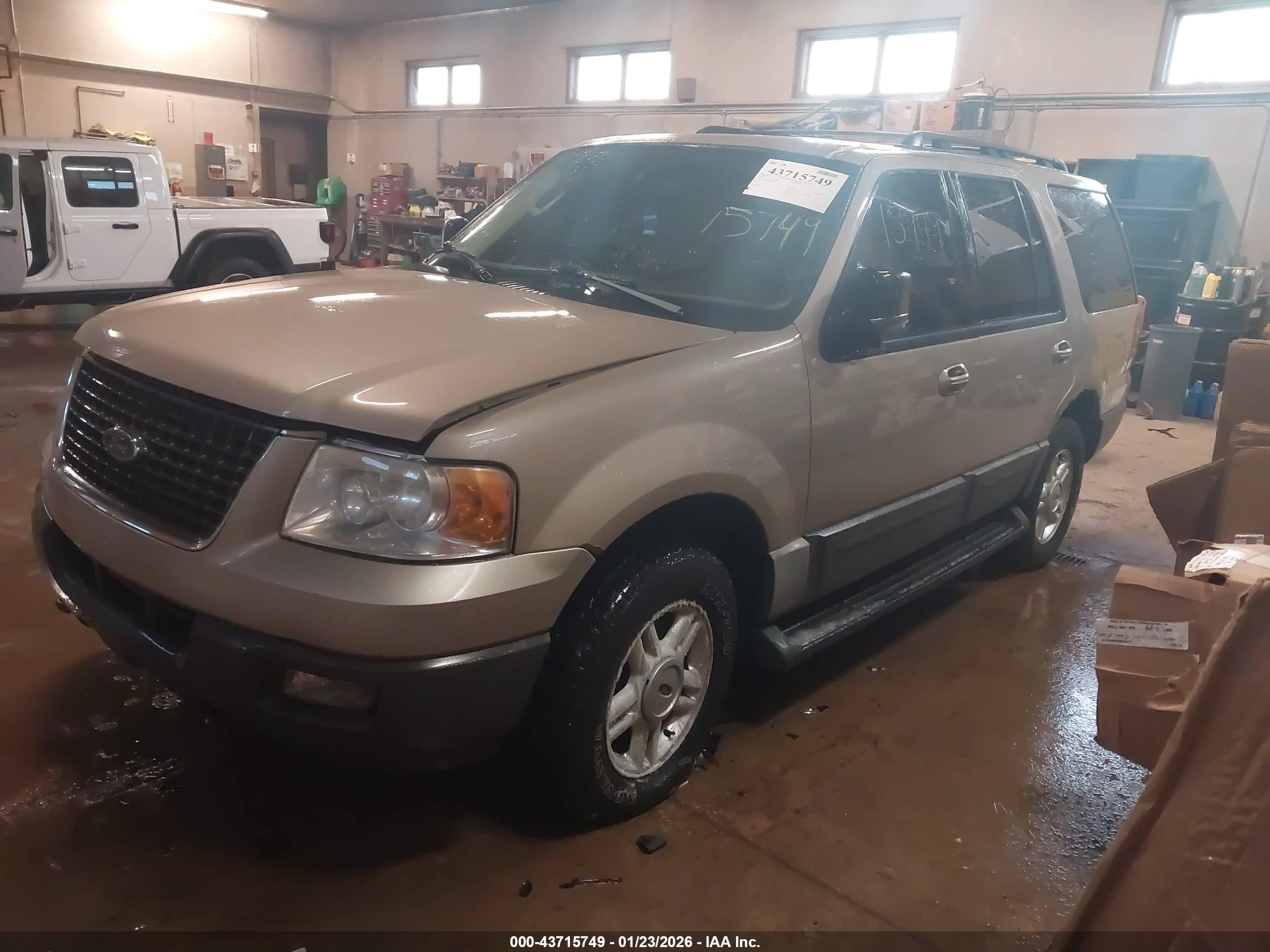 FORD EXPEDITION image 2