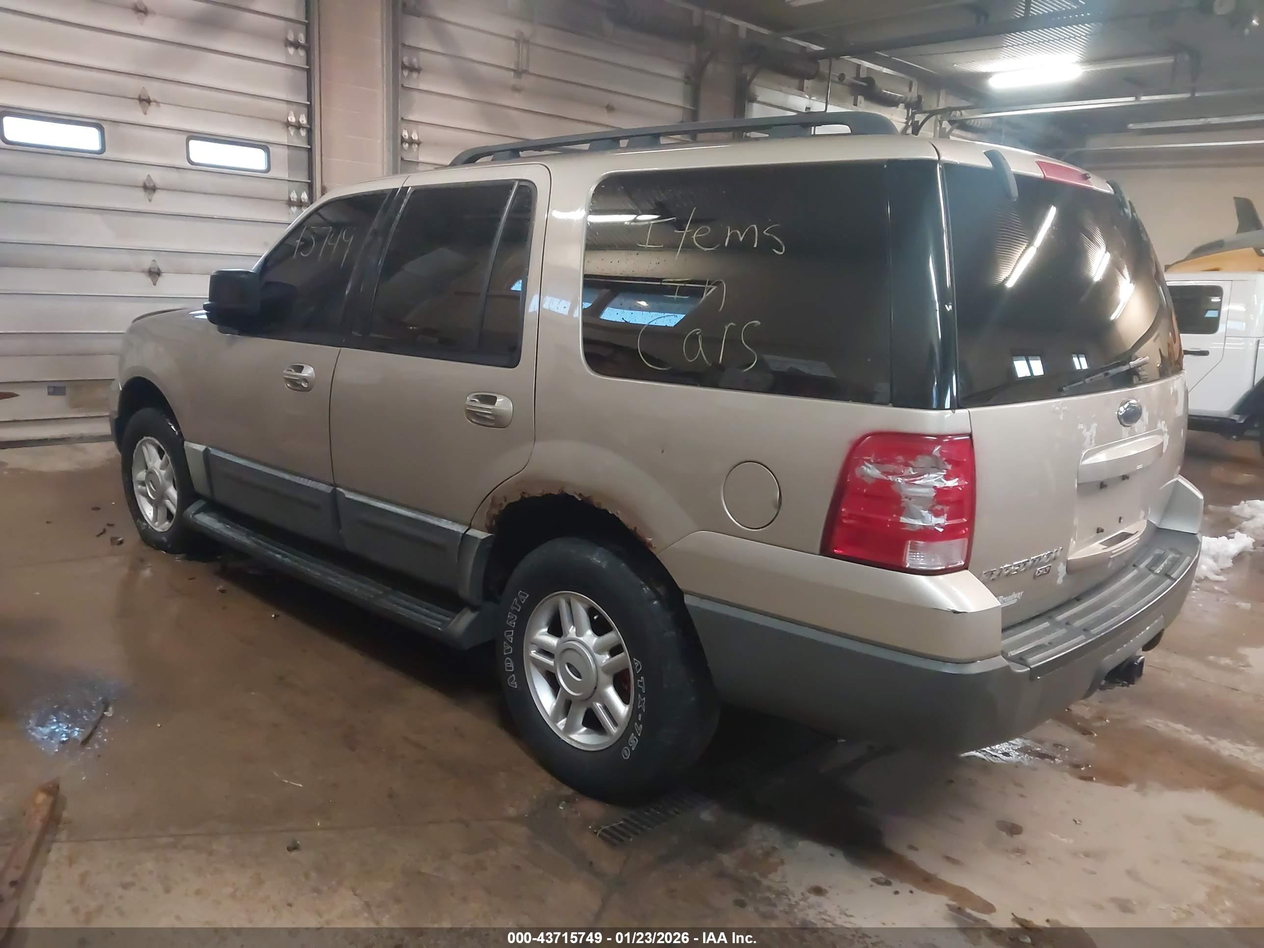 FORD EXPEDITION image 3
