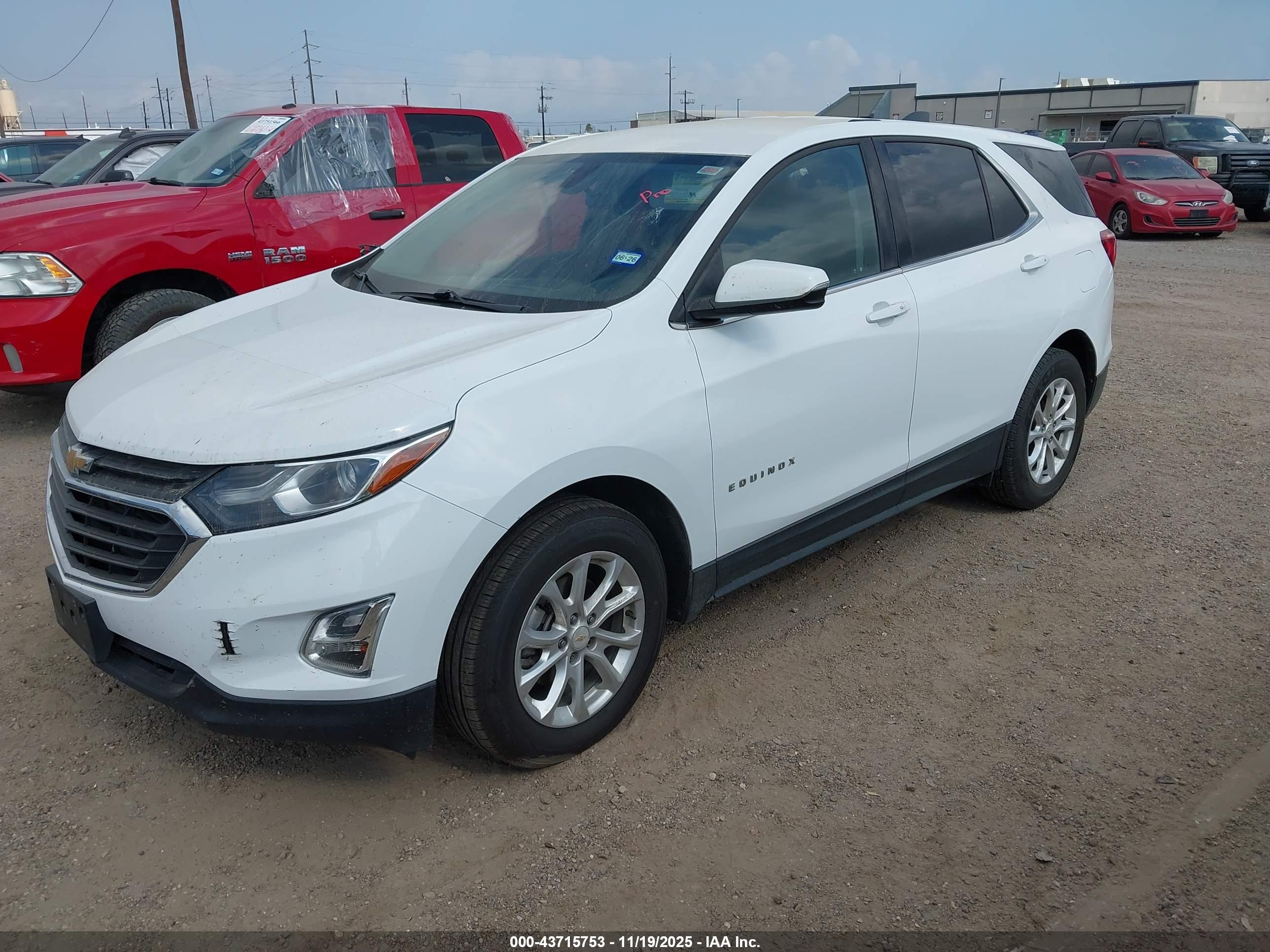 CHEVROLET EQUINOX image 2