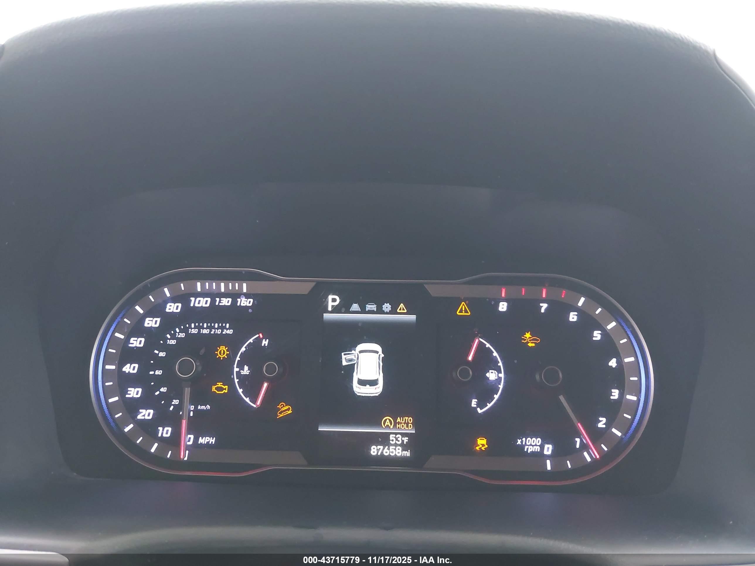 HYUNDAI TUCSON image 7