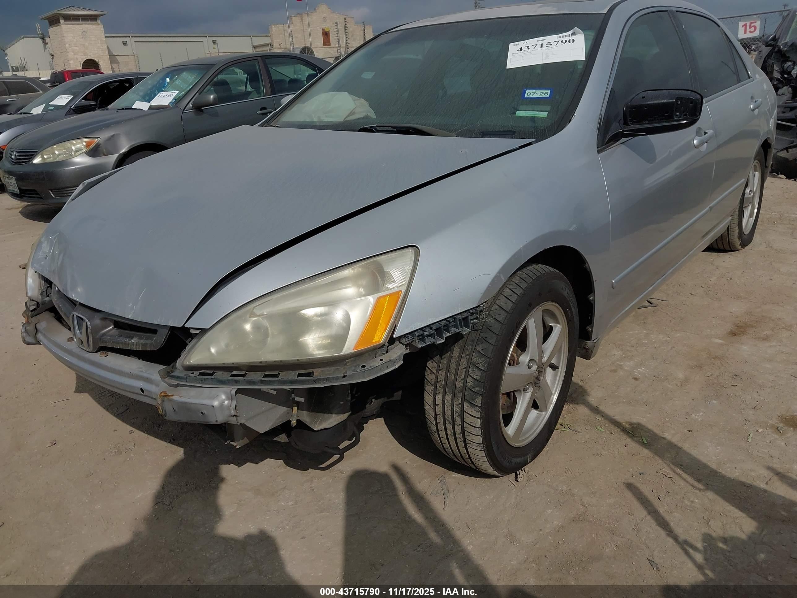HONDA ACCORD image 2